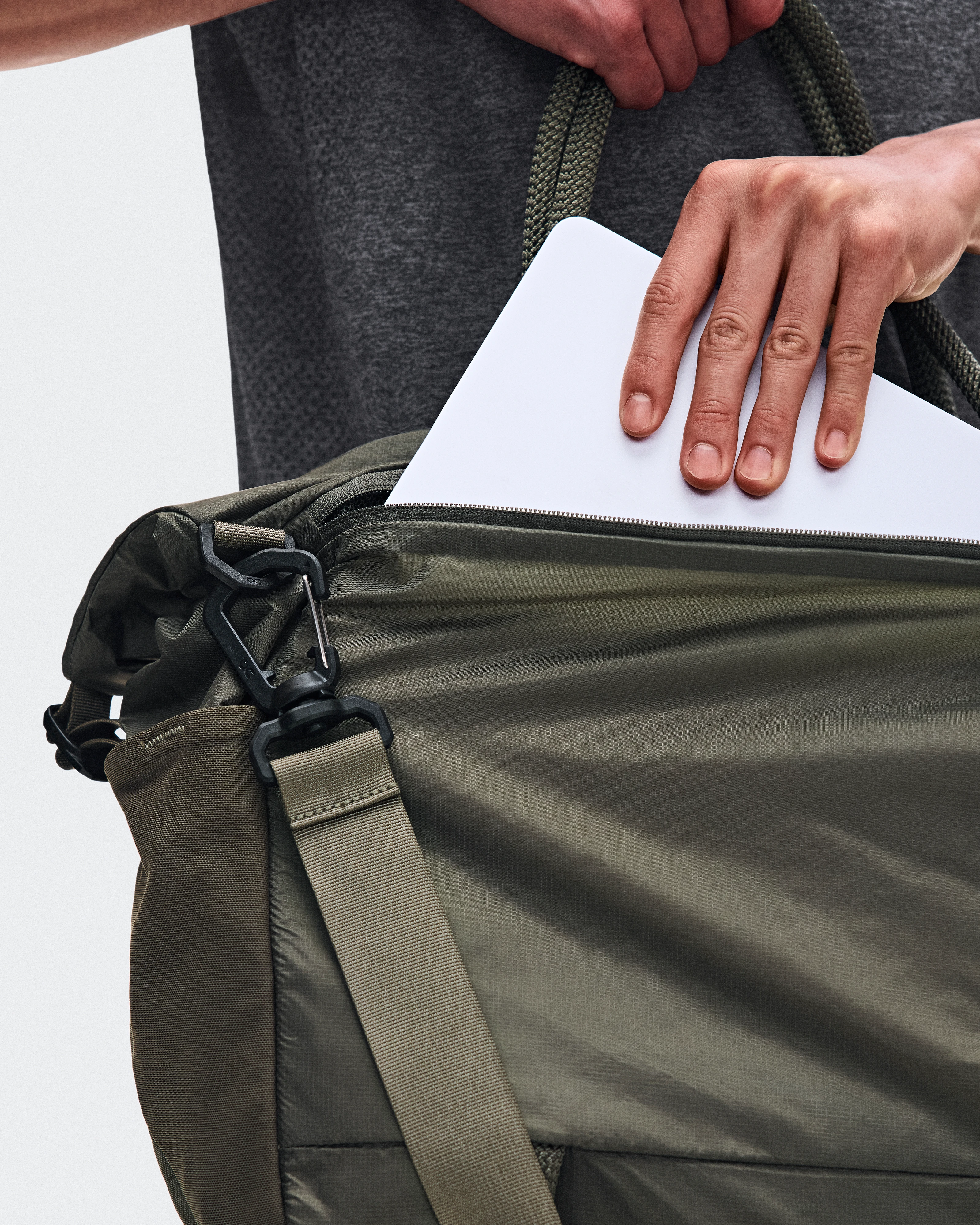 On Track Pack 35L Lite Olive Unisex Taschen