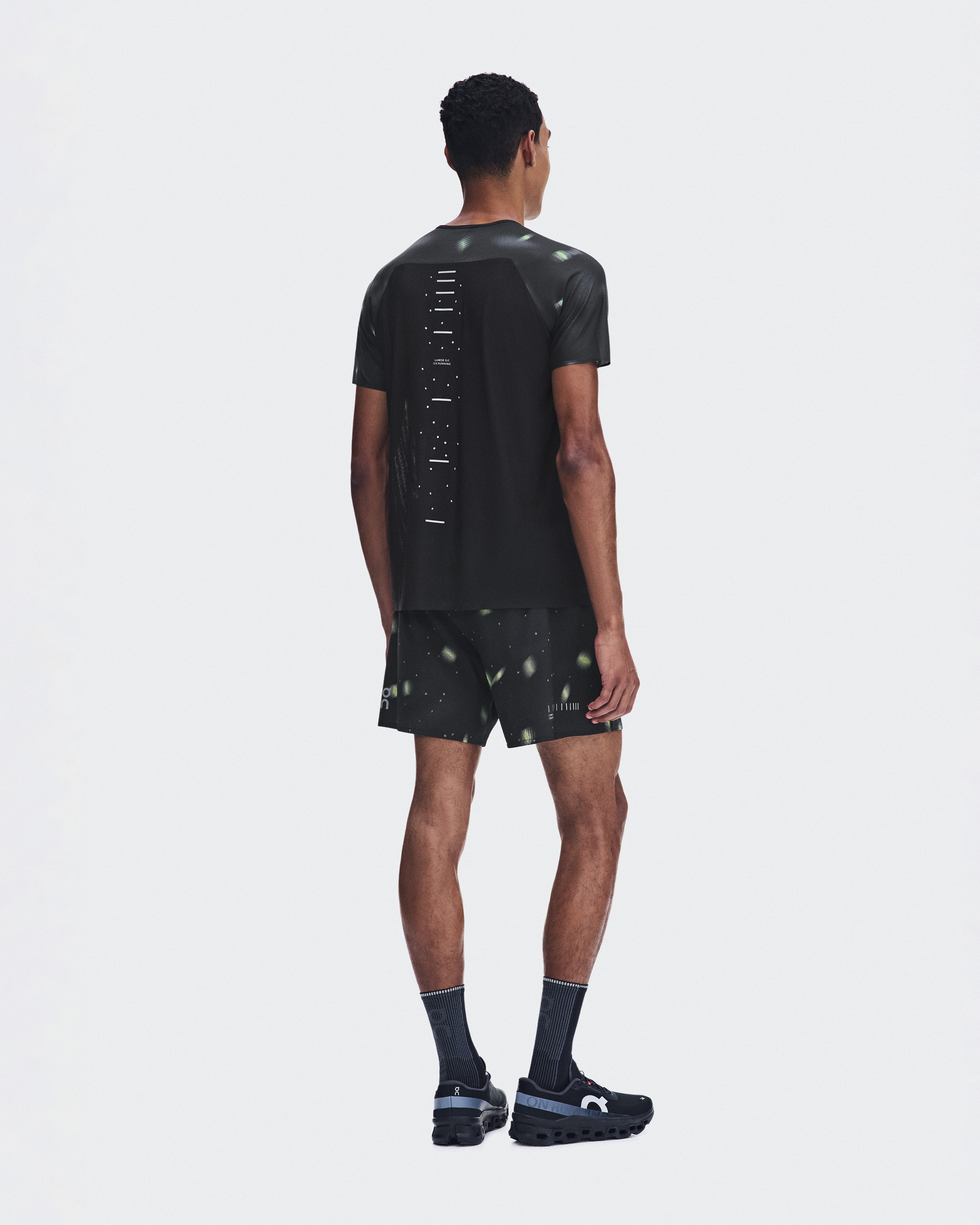 Men's Performance-T Lumos | Black | On United States