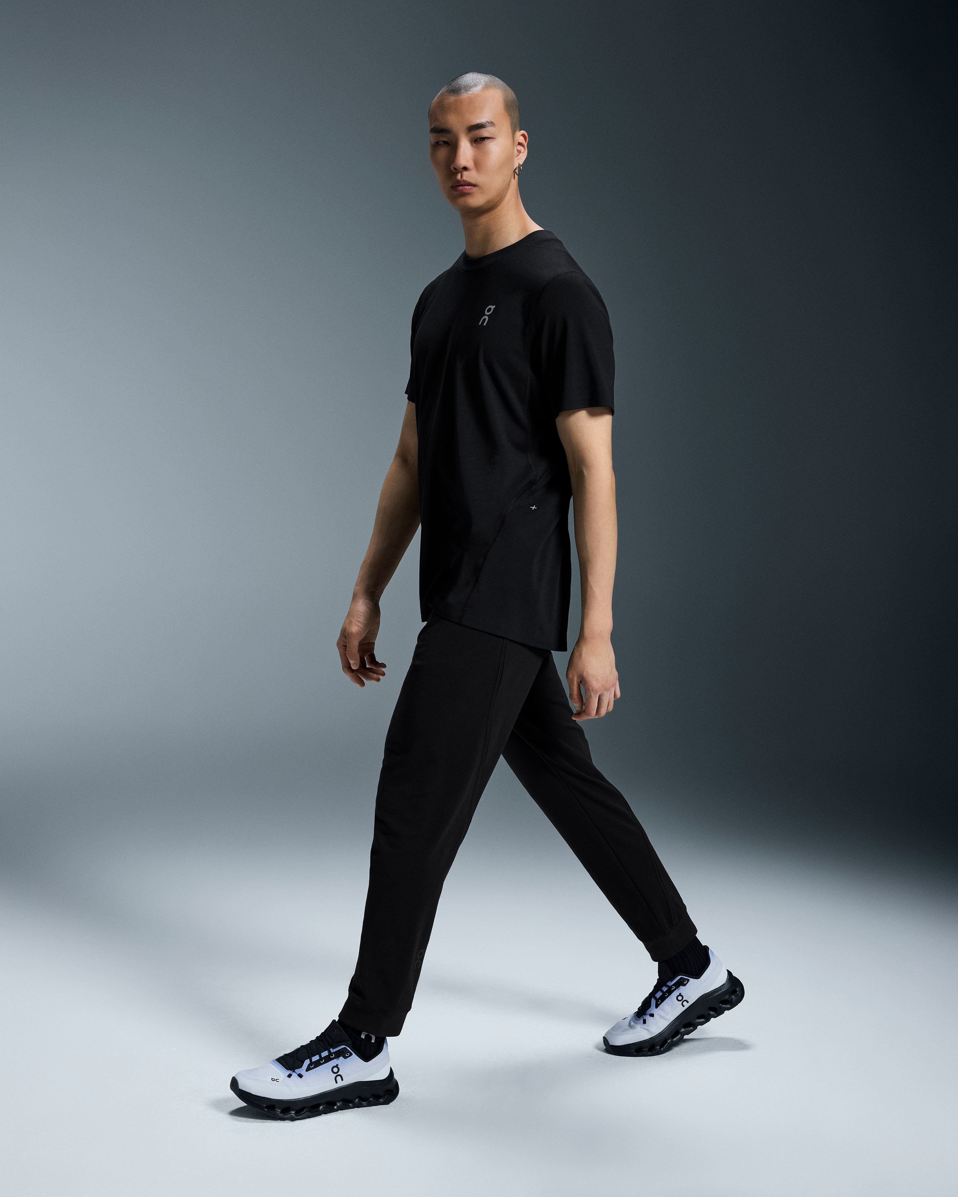Studio JoggersMen / Black / L