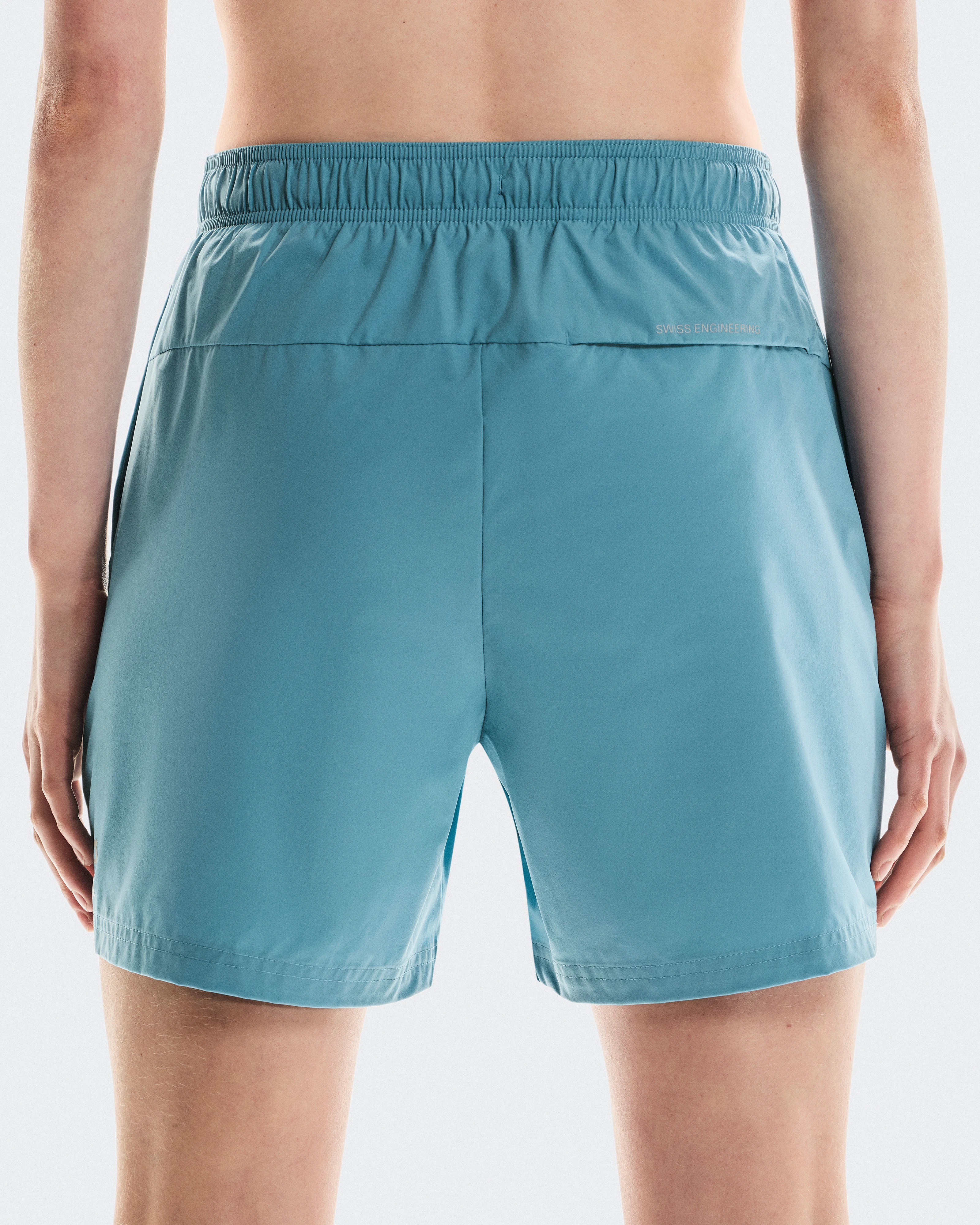 On 5" Core Shorts Niagara Women Shorts