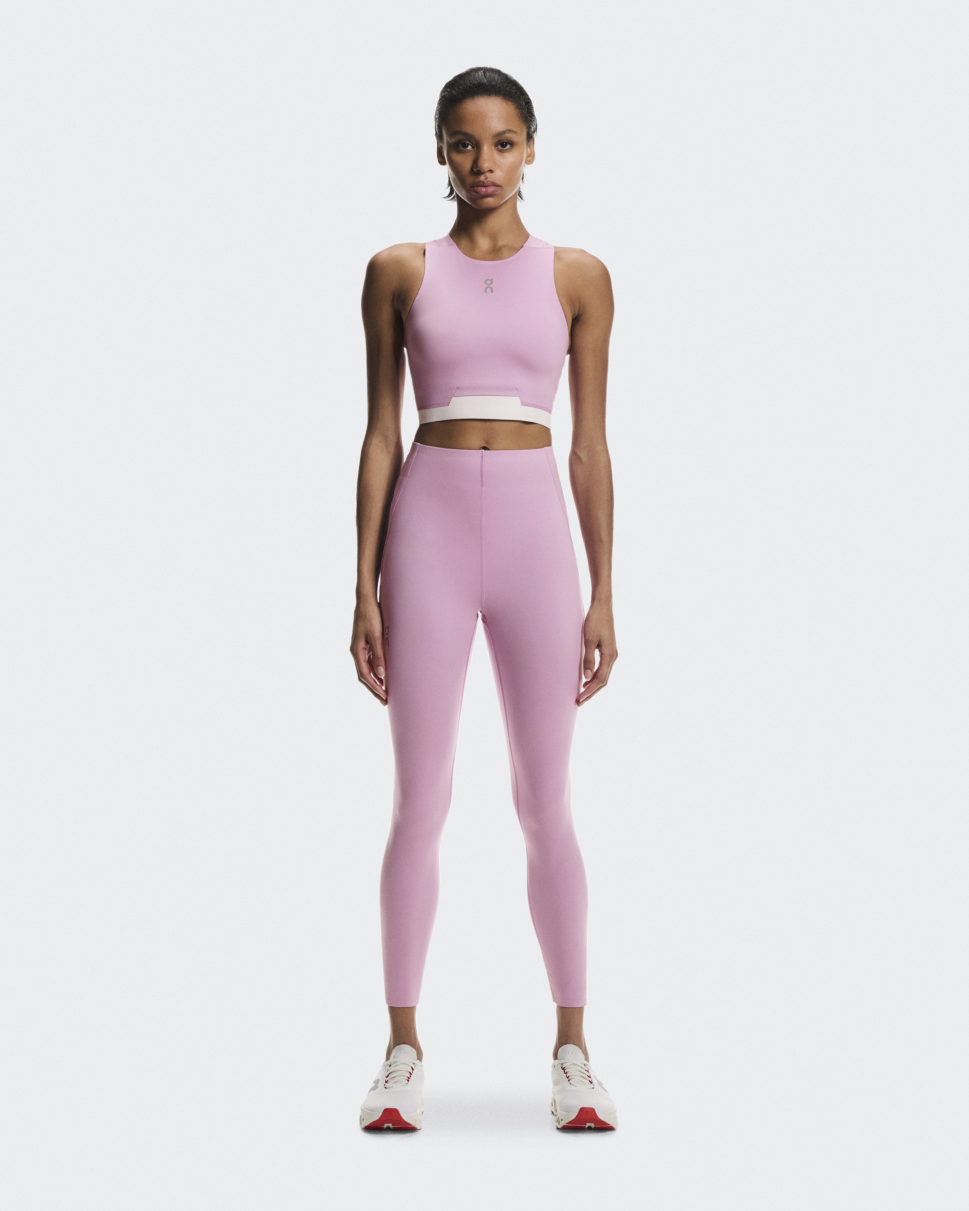 Train 2-in-1 Crop Shirt in Sakura