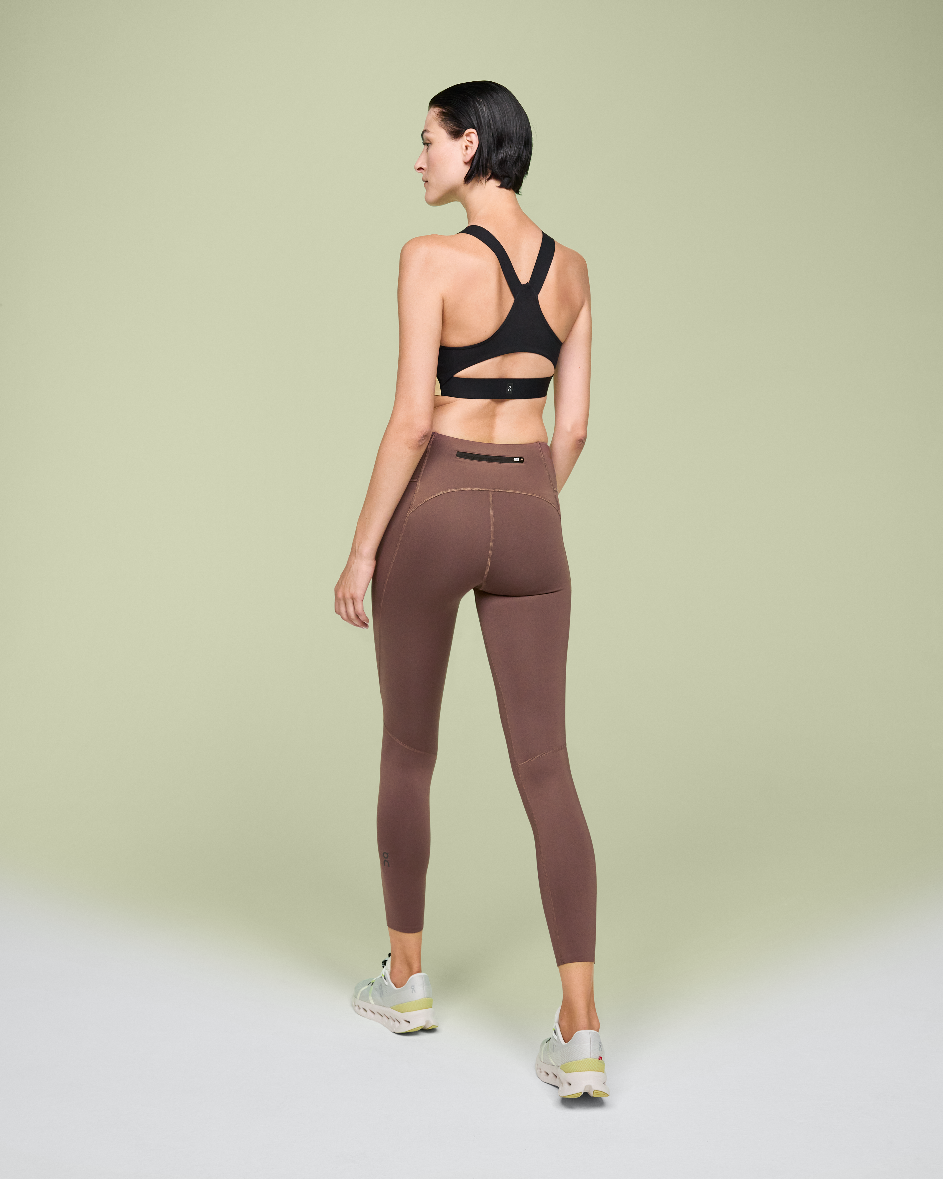 Performance Tights 7/8: Women's cropped running tights with phone