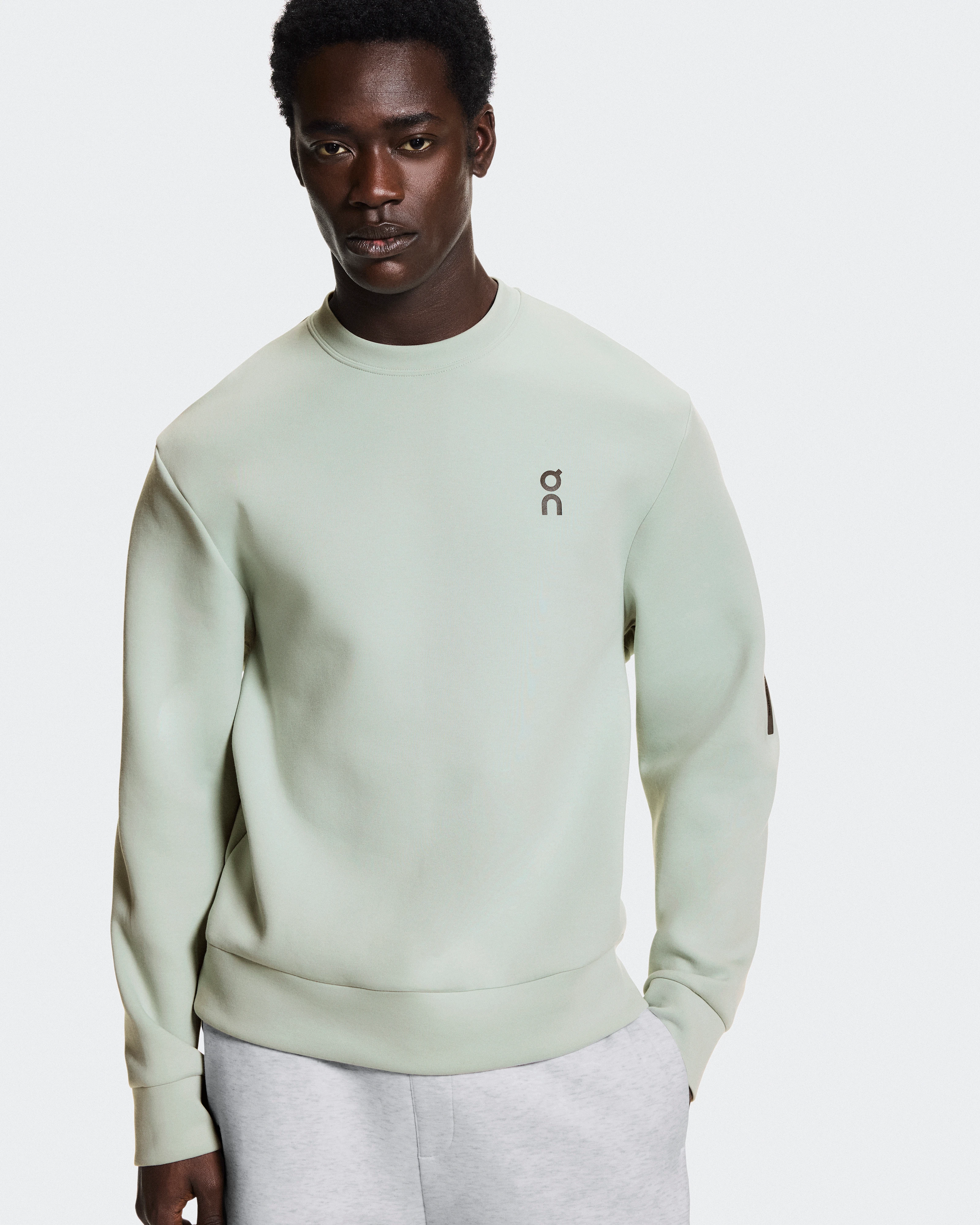 On Focus Tech Crew Mineral Homme Sweats à capuche et sweats