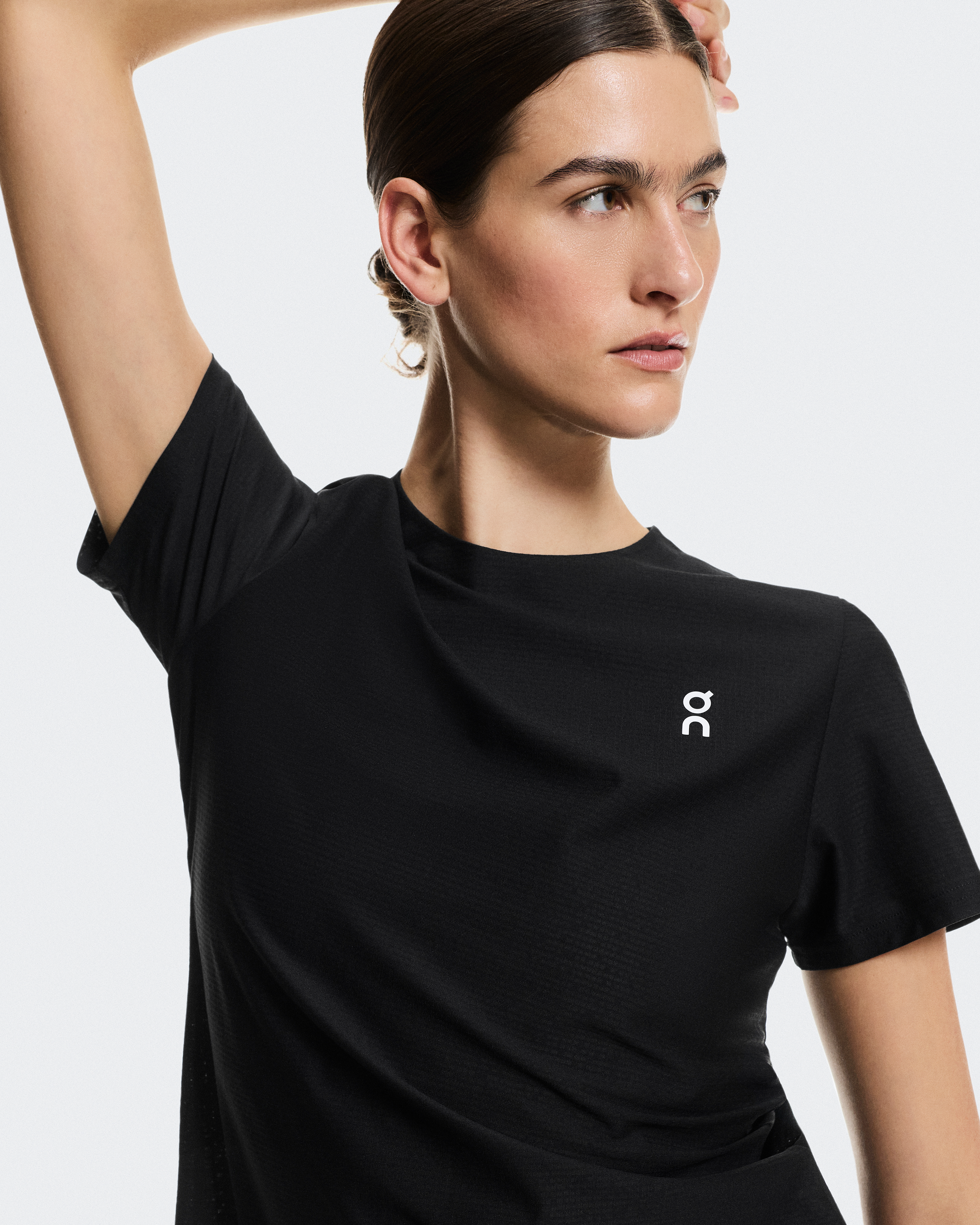 Court-TWomen / Black / L