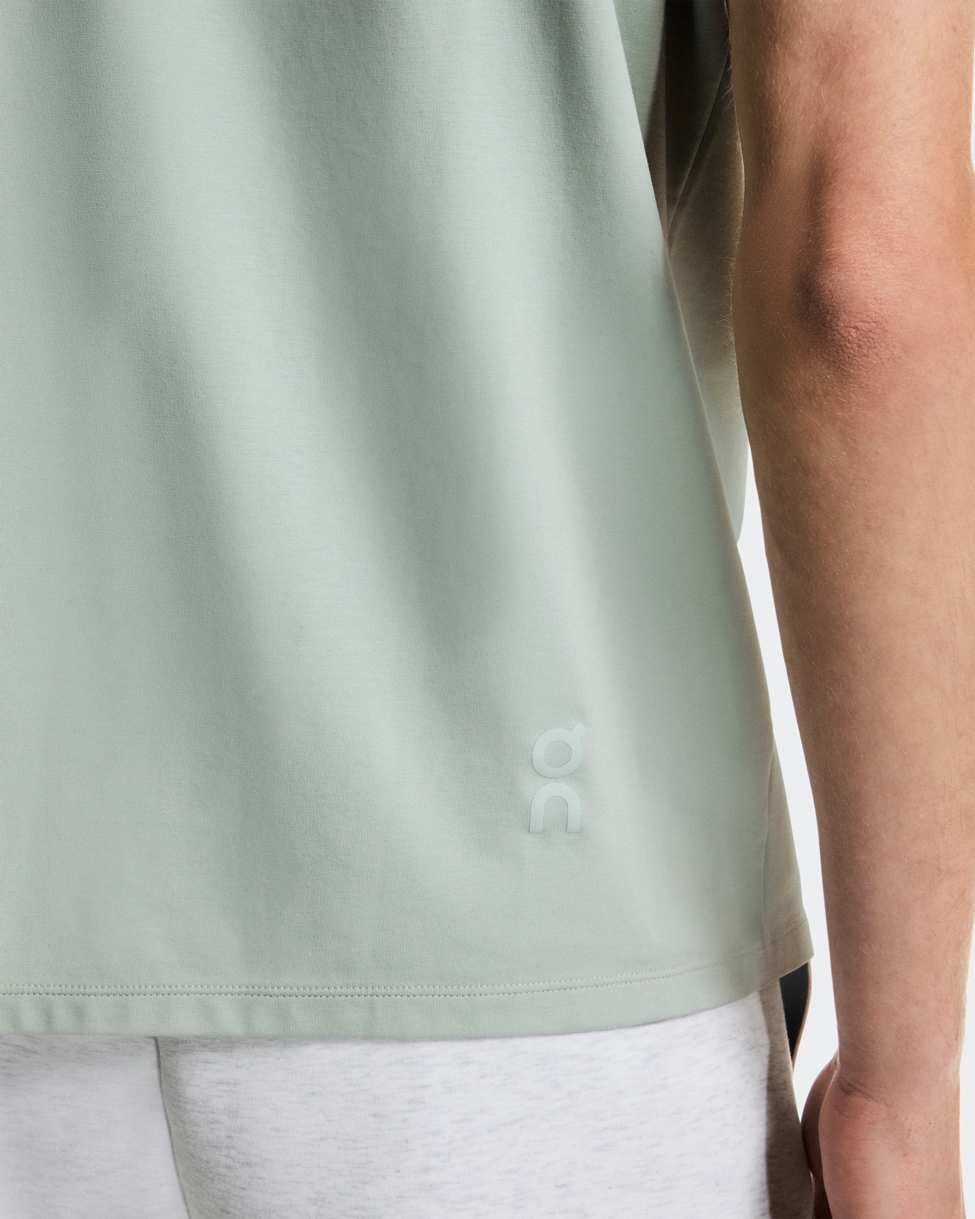 On Focus-T Mineral Men Tops and t-shirts