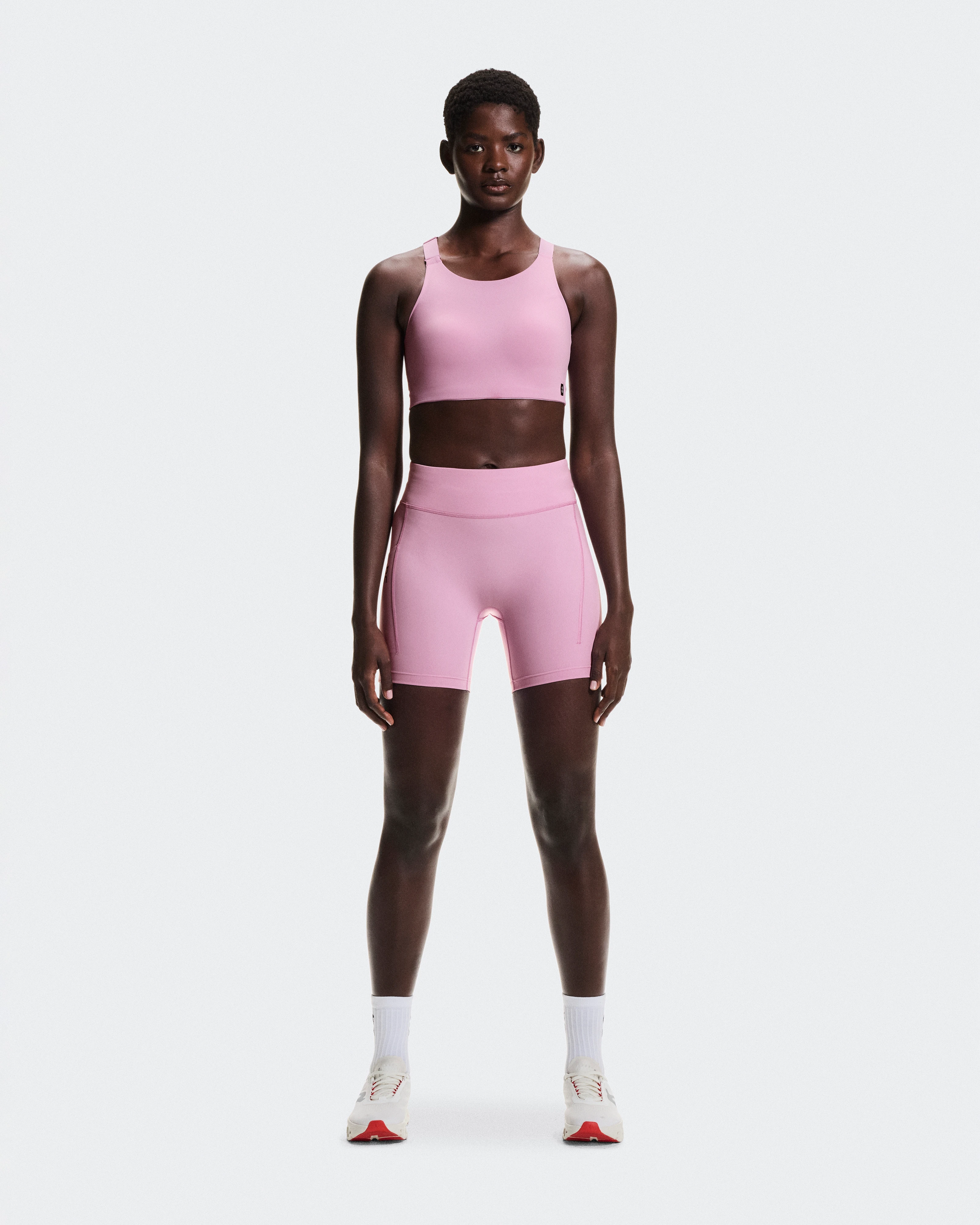 On Performance Tights Short Sakura Women Tights