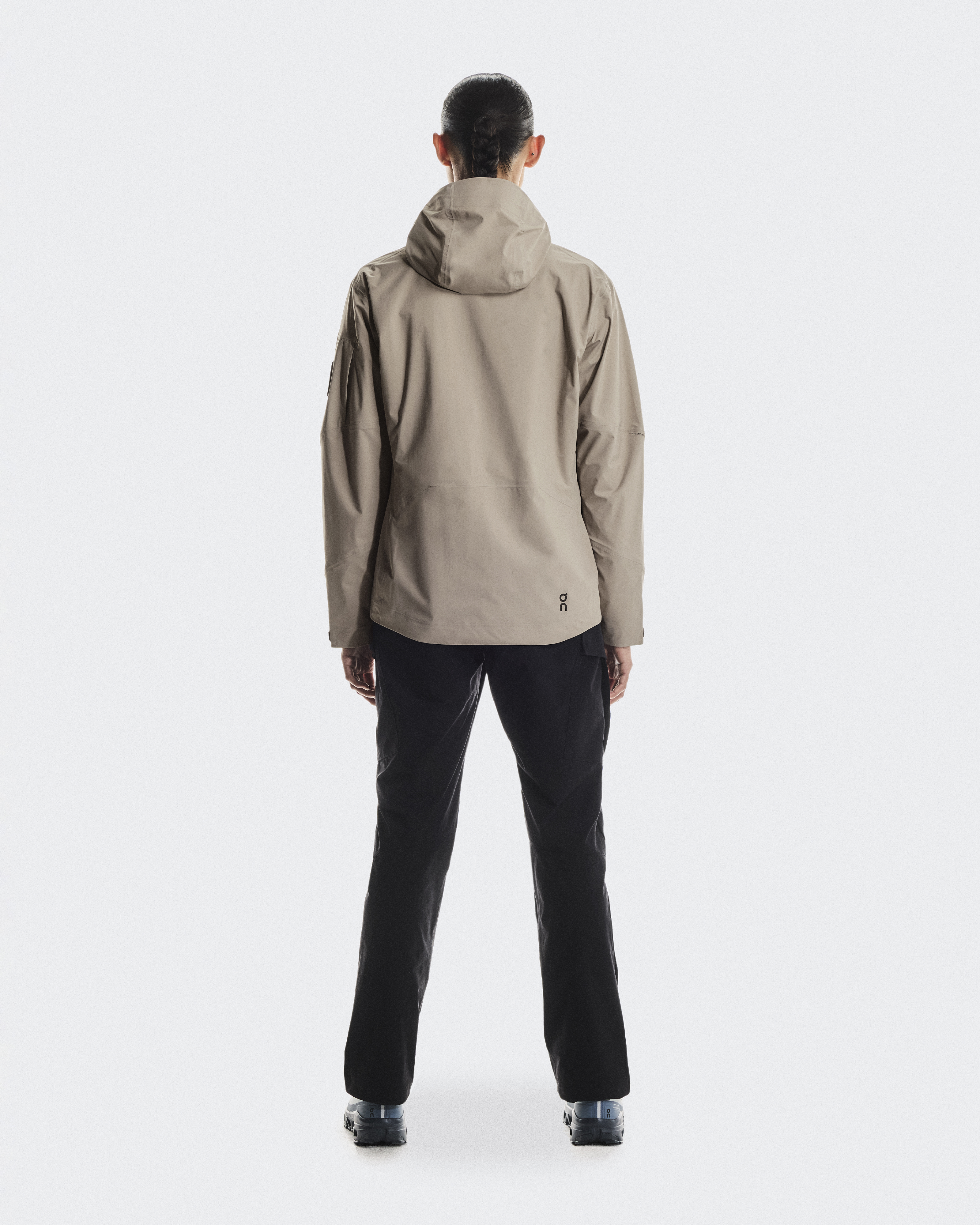 On trek jacket Sサイズ 新品未使用【定価33.000円】 Women's Trek Jacket | Beige | On United States