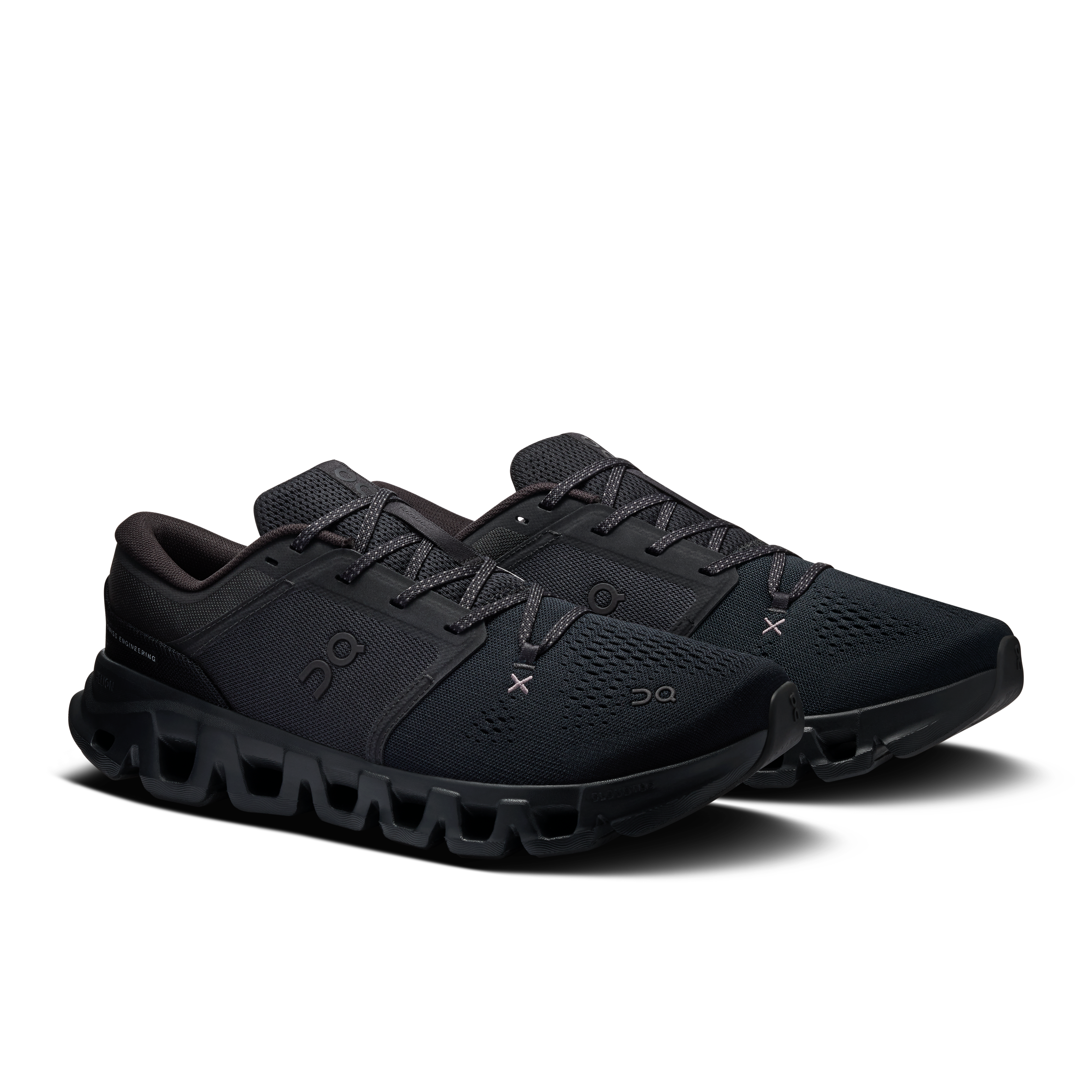 Cloud X 5Men / Black | Black / 44