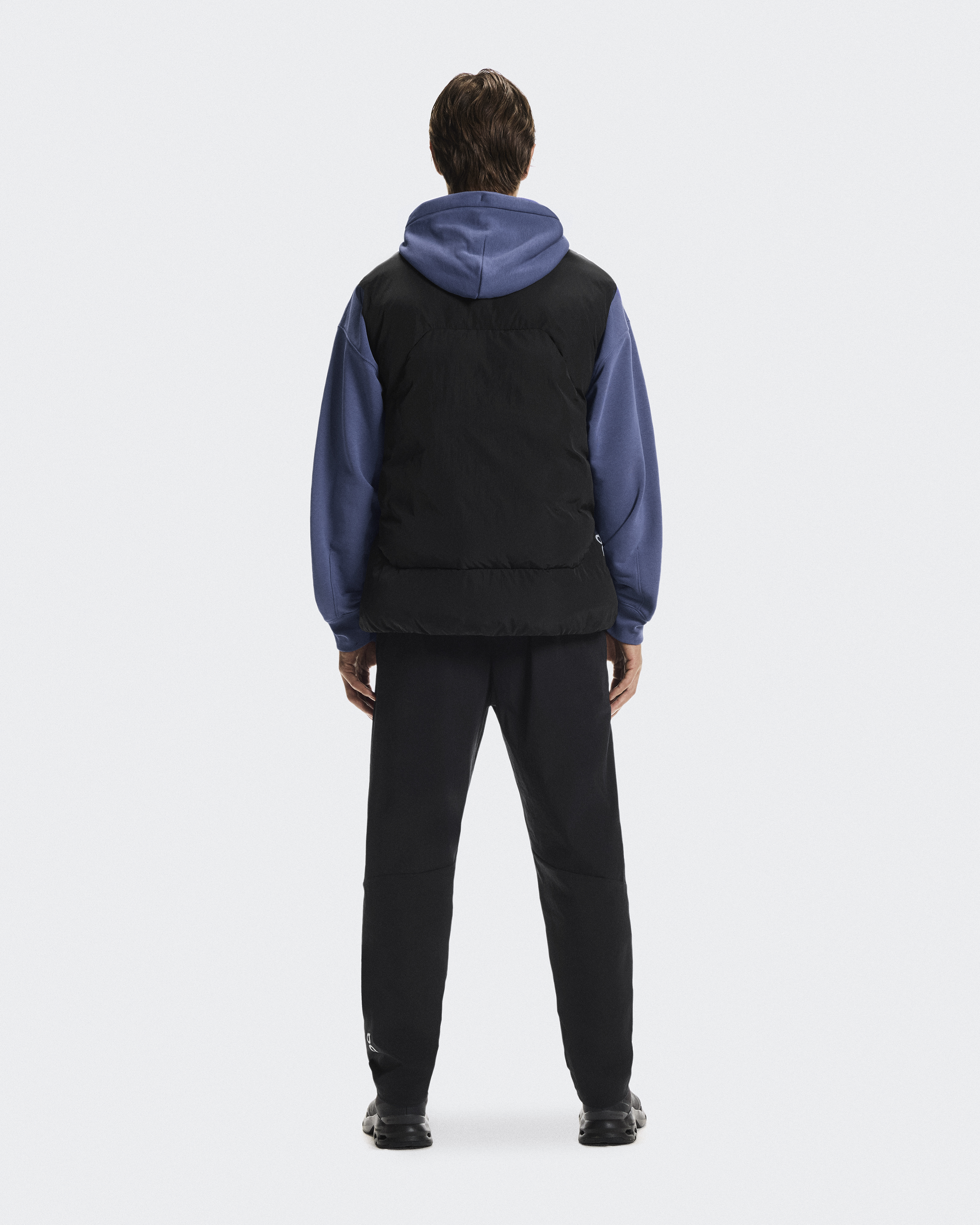 All-Day Puffer Vest: Men's Cold Weather Vest | On Switzerland