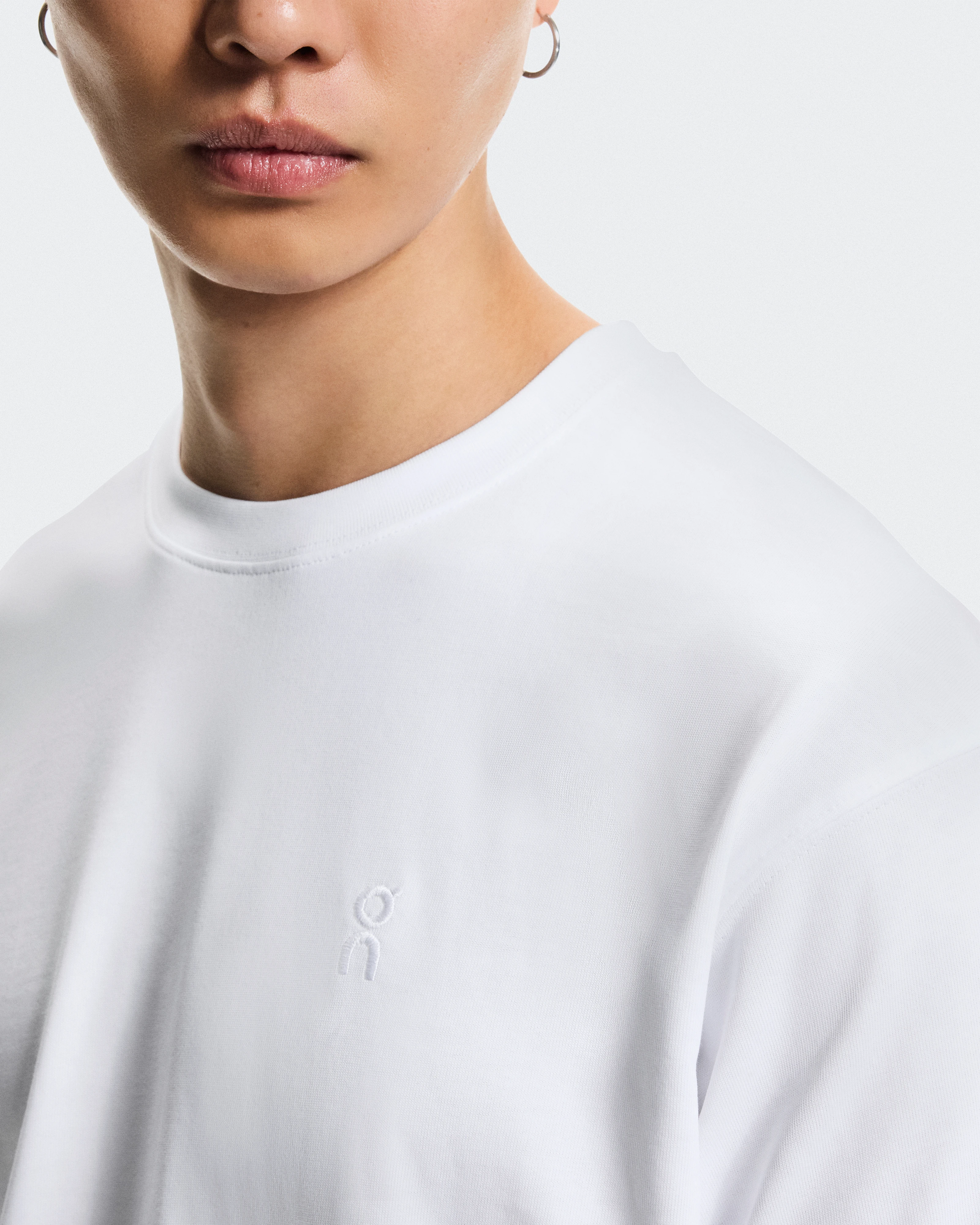 On Club Collective-T Geo White Men Tops and t-shirts