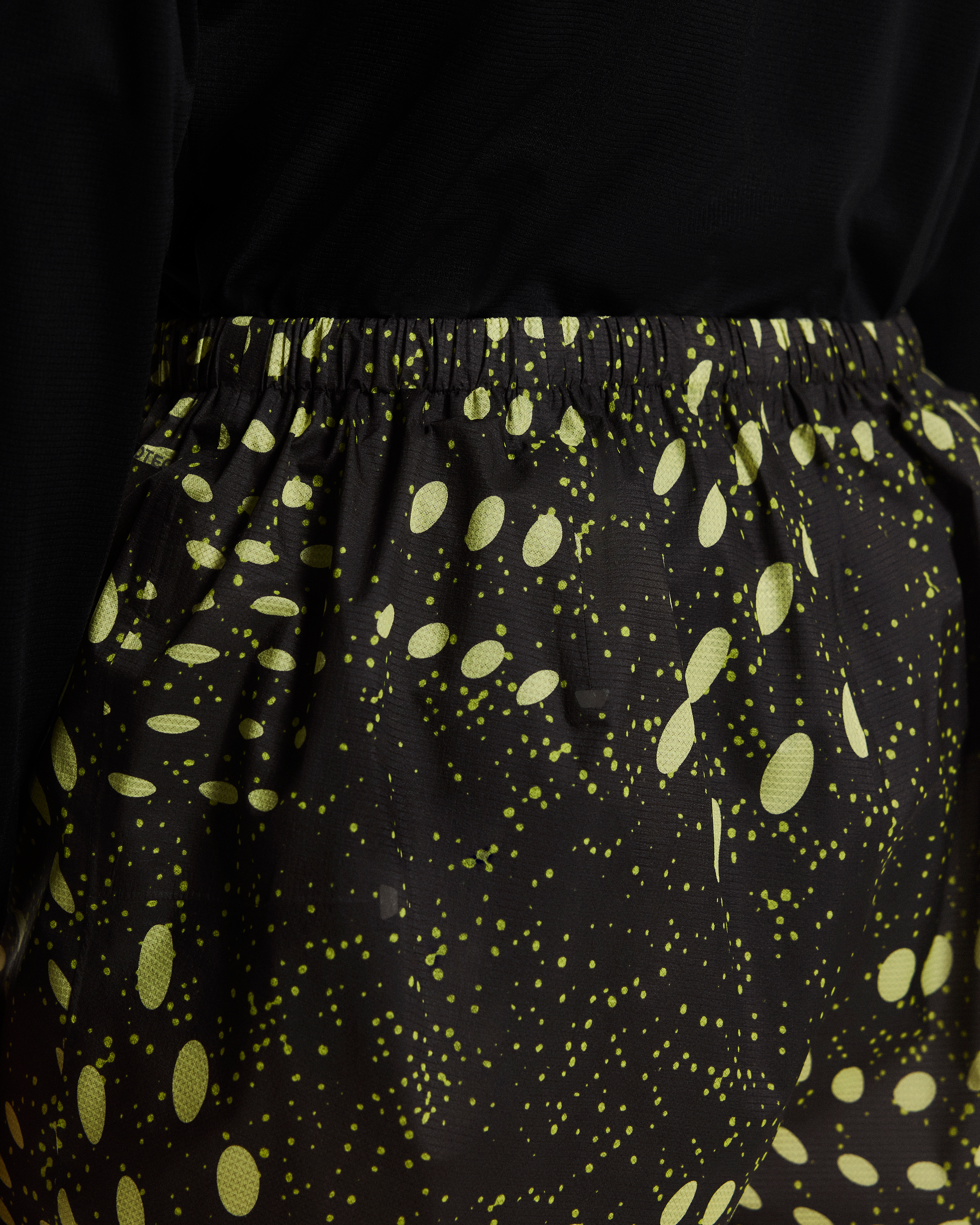 Ultra Pantsالرجال / Iron | Lime / S