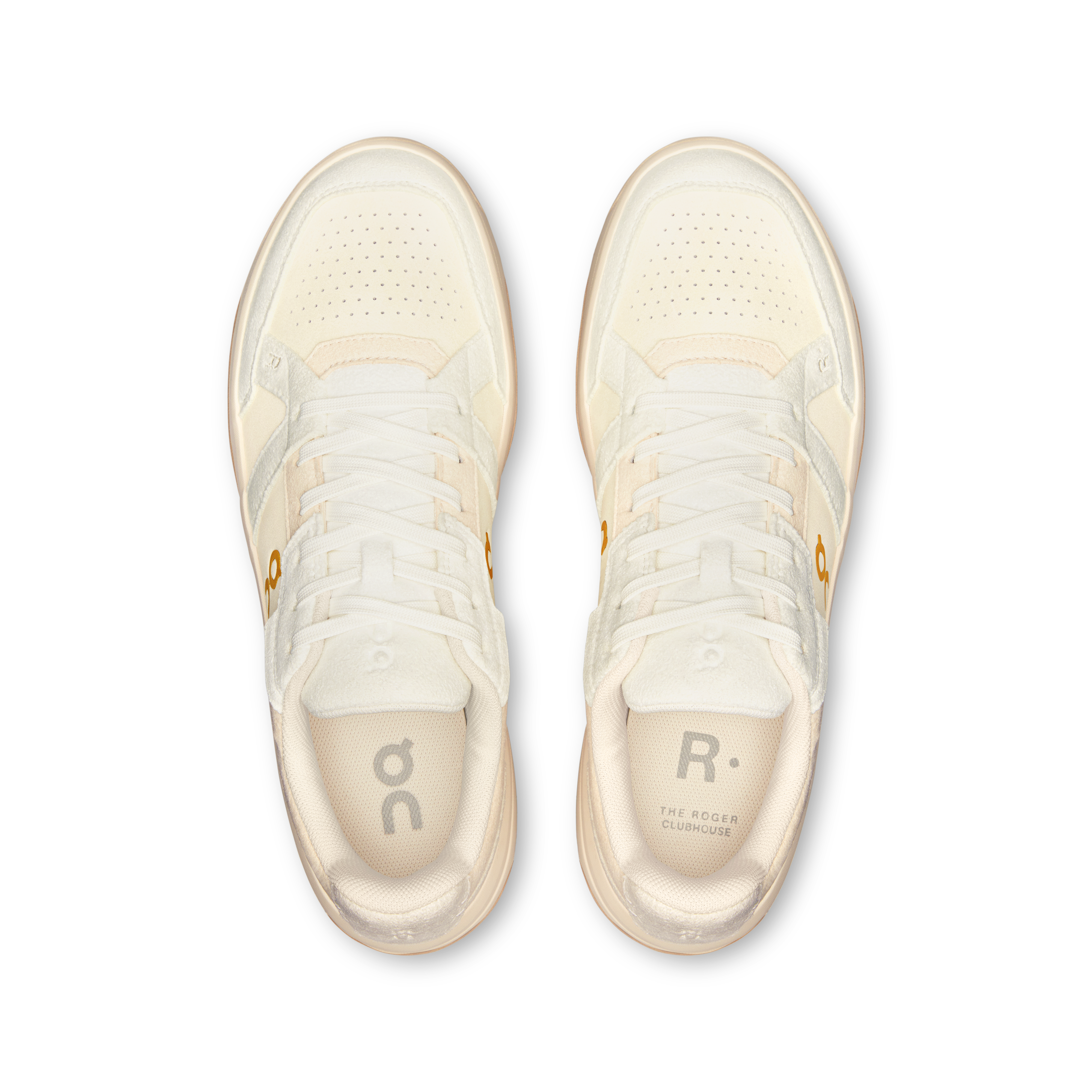 On THE ROGER Clubhouse Ace Ivory & Dew Women Tennis Shoes