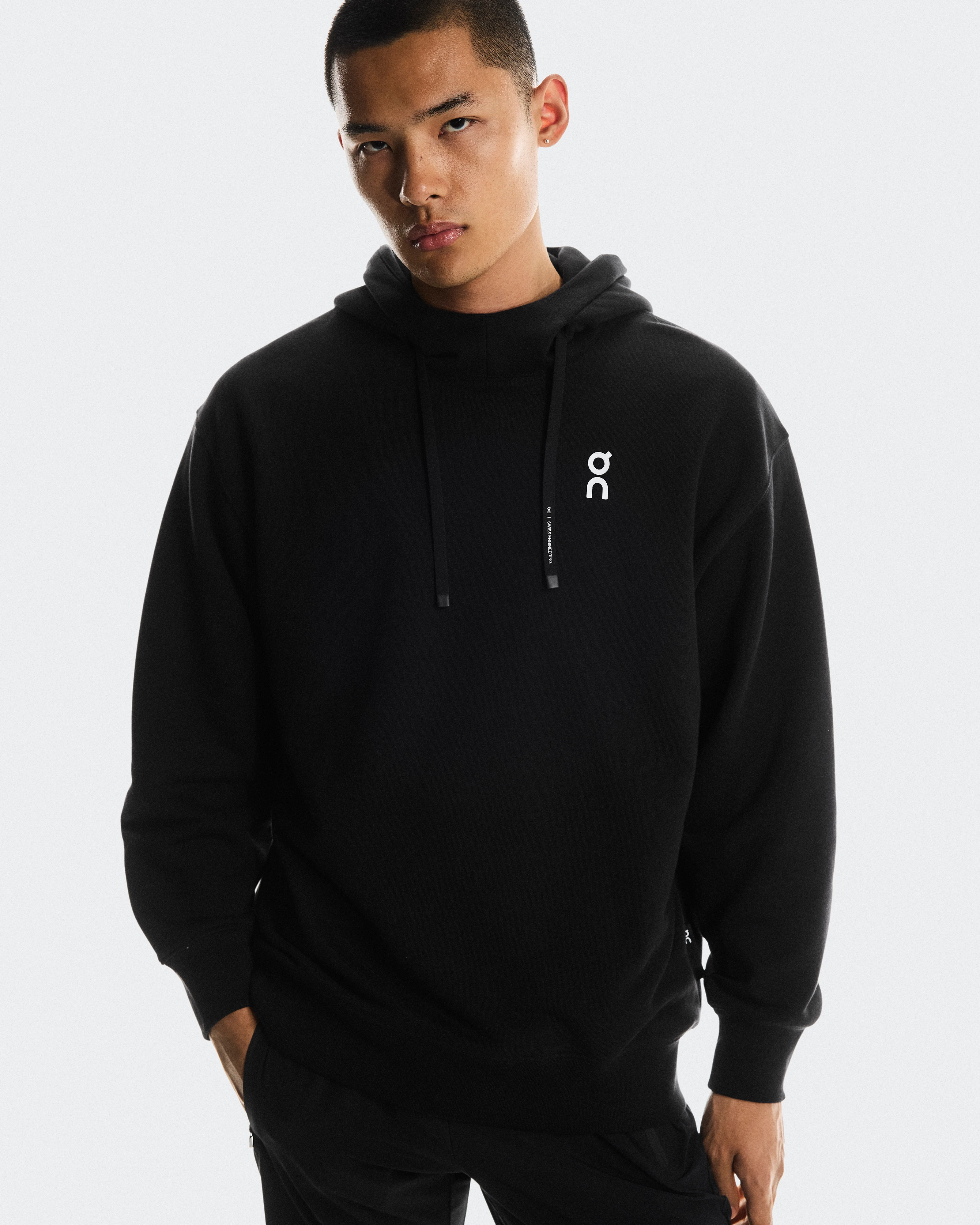 On Club Hoodie Graphic Black & Olive メンズ フーディ＆スウェットシャツ