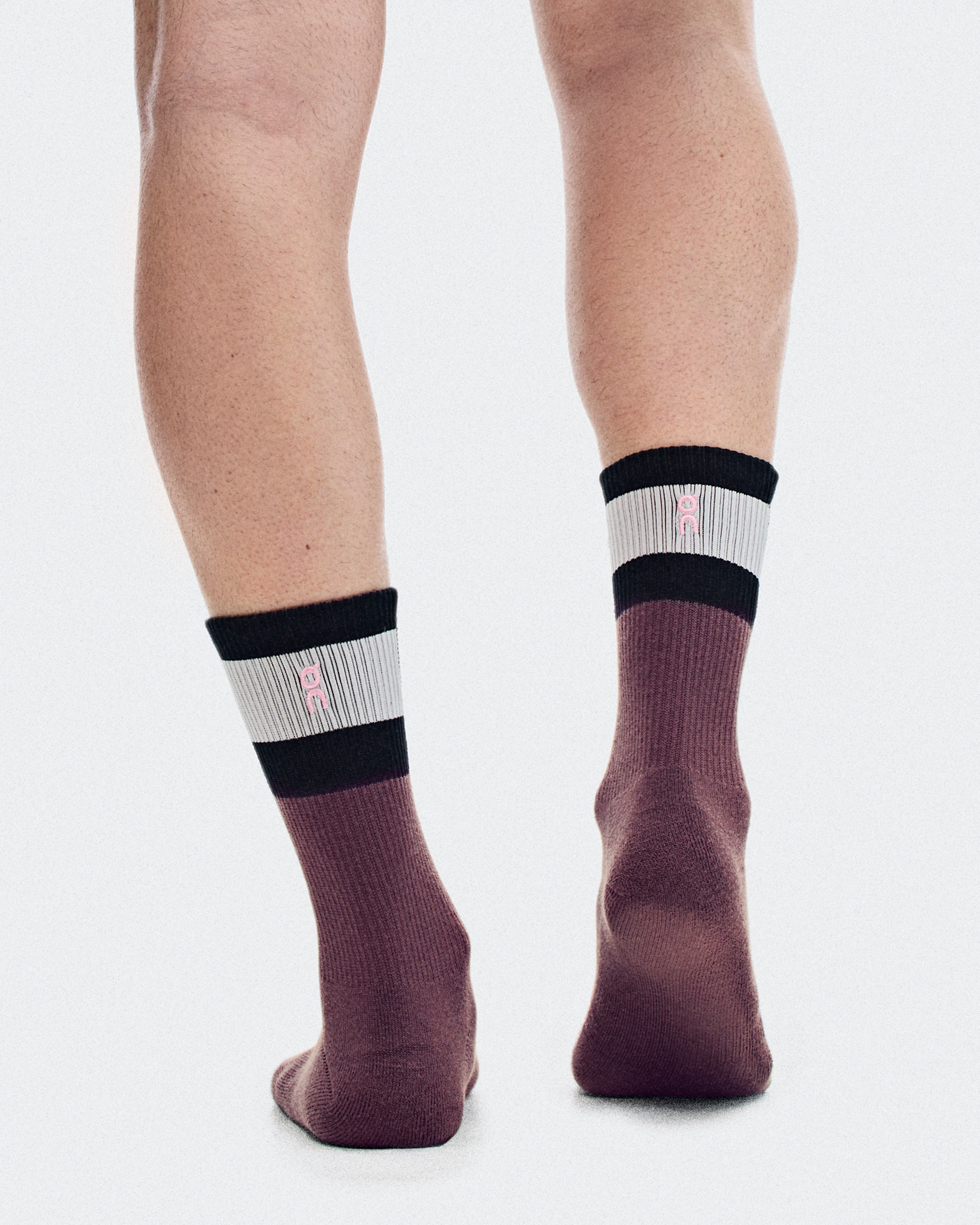On Courtside Sock High 2P Ivory & Mulberry Unisex Socks