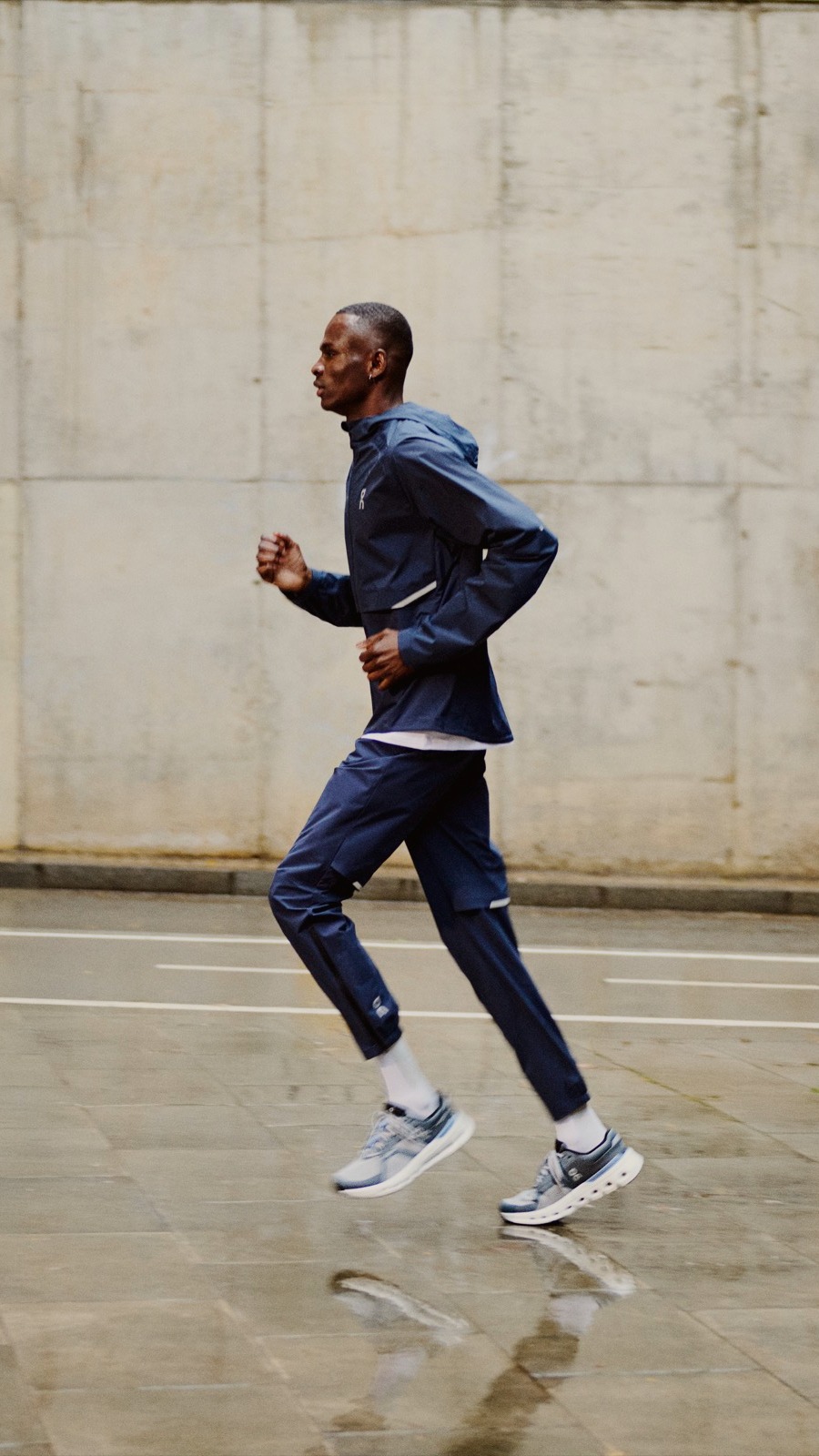 寒い季節のランニングギア | On 日本