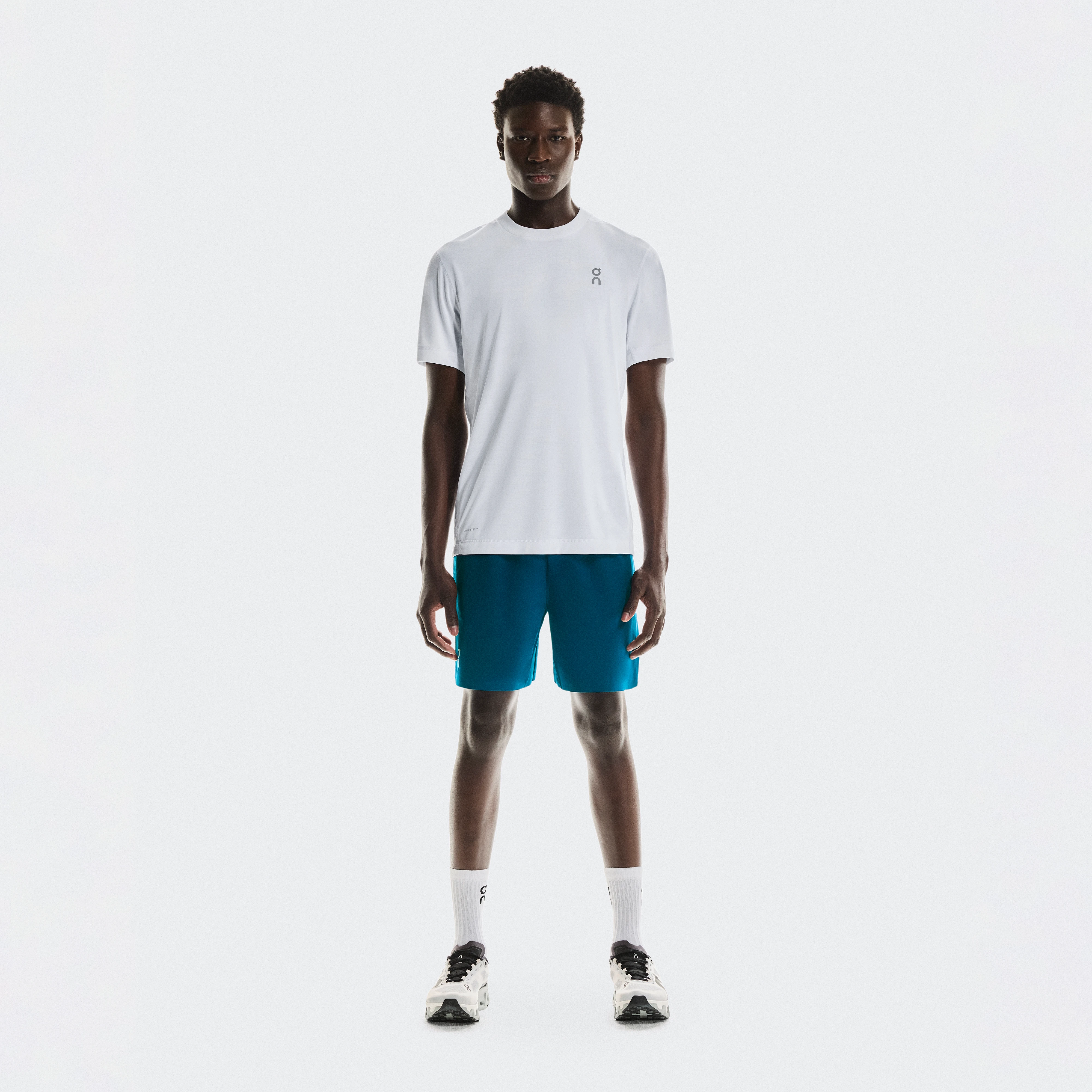 On Train-T Graphic White Men Men – High-intensity training, sweat-wicking, versatile Tops and t-shirts