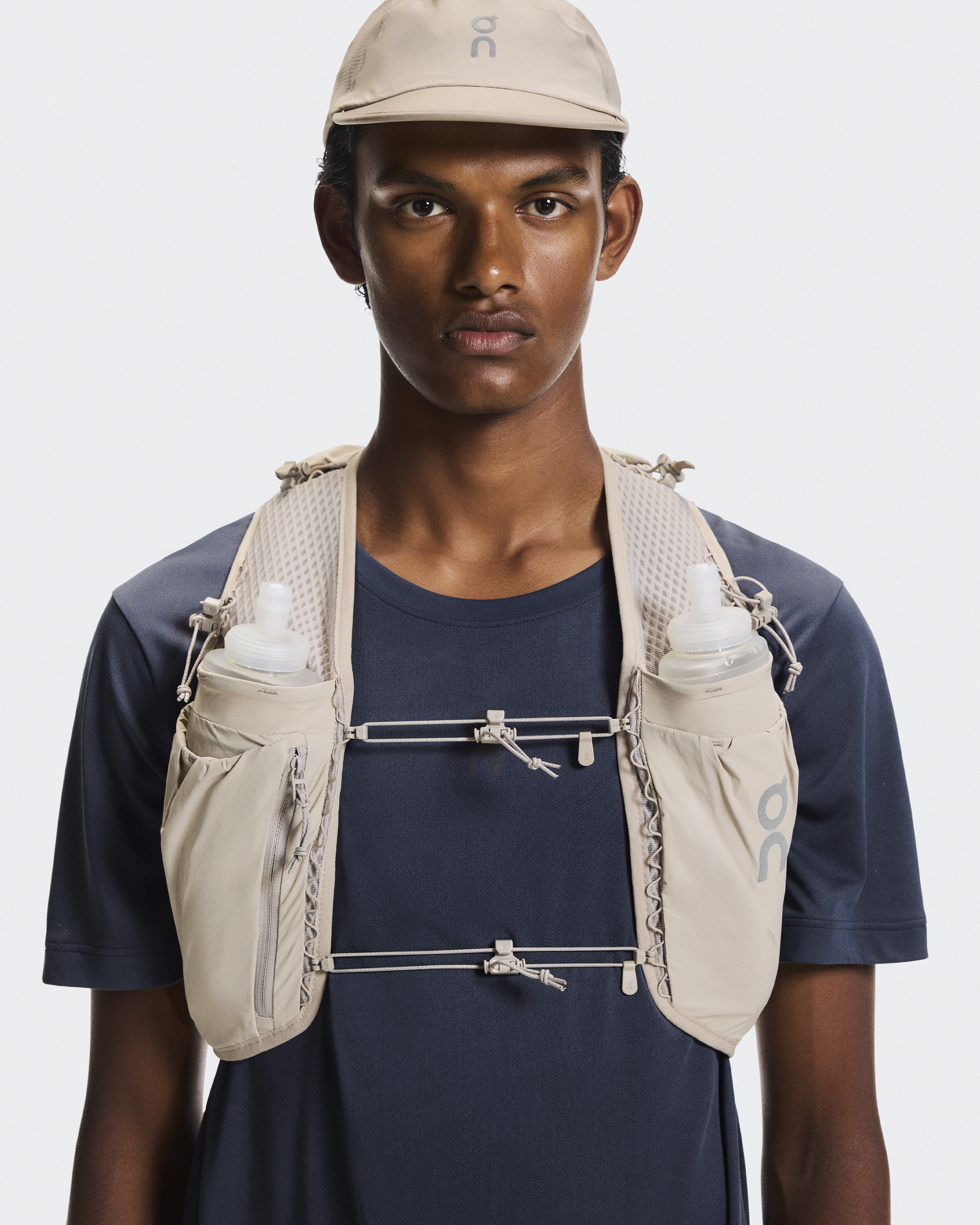 The Ultra Vest Pro: Pinnacle Trail Running Vest | On Netherlands