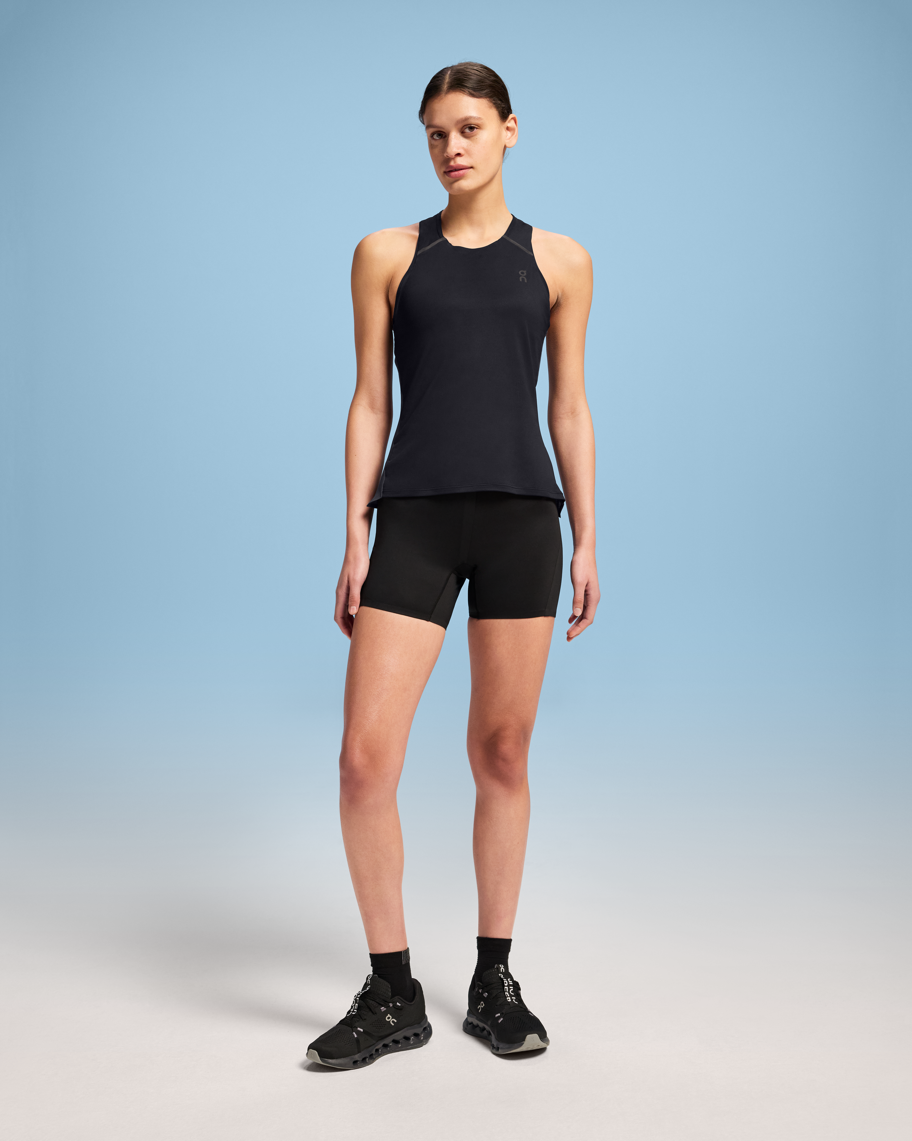 Performance Tank Top in Black/Eclipse