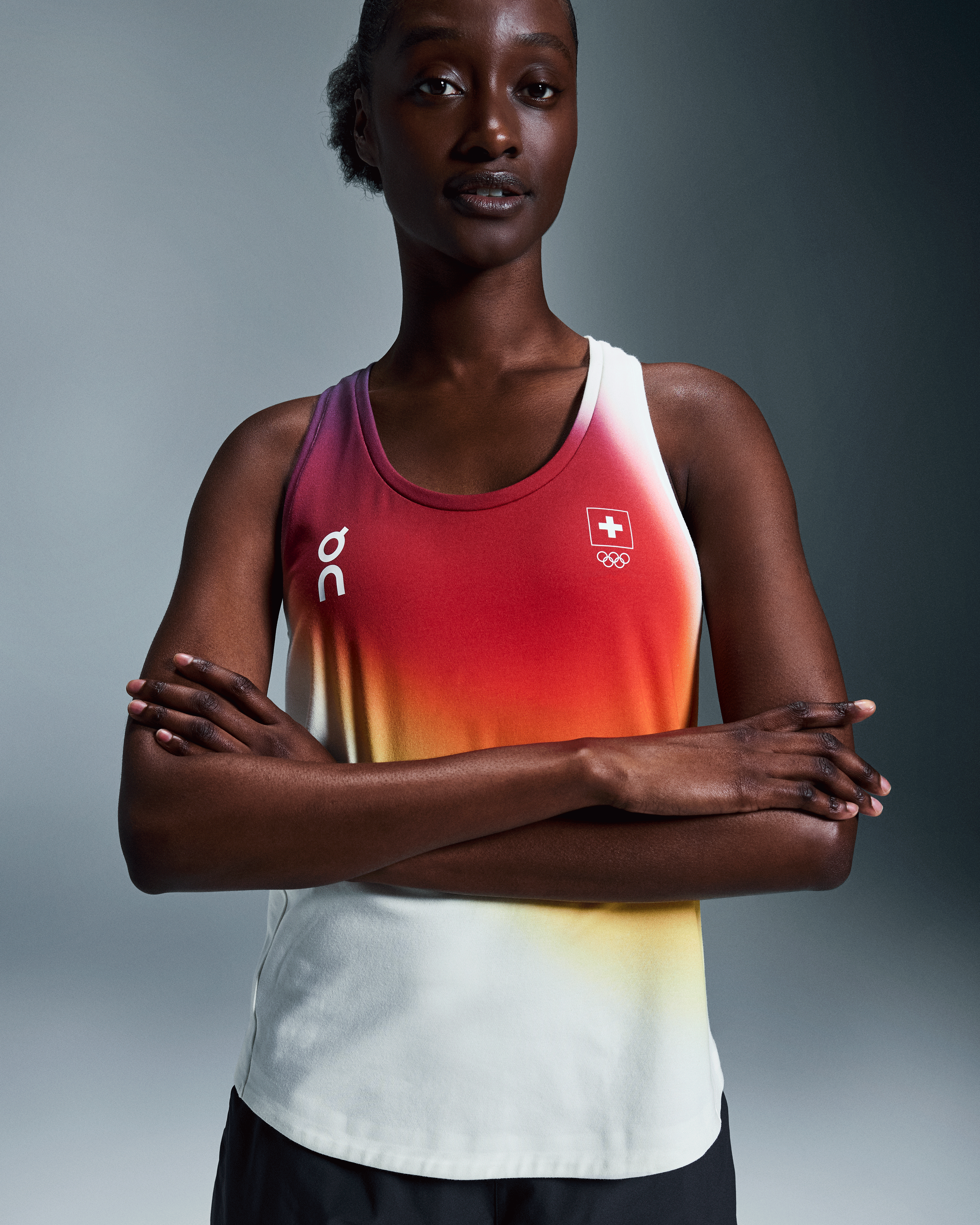 On Swiss Olympic Focus Tank Undyed-White Damen Oberteile