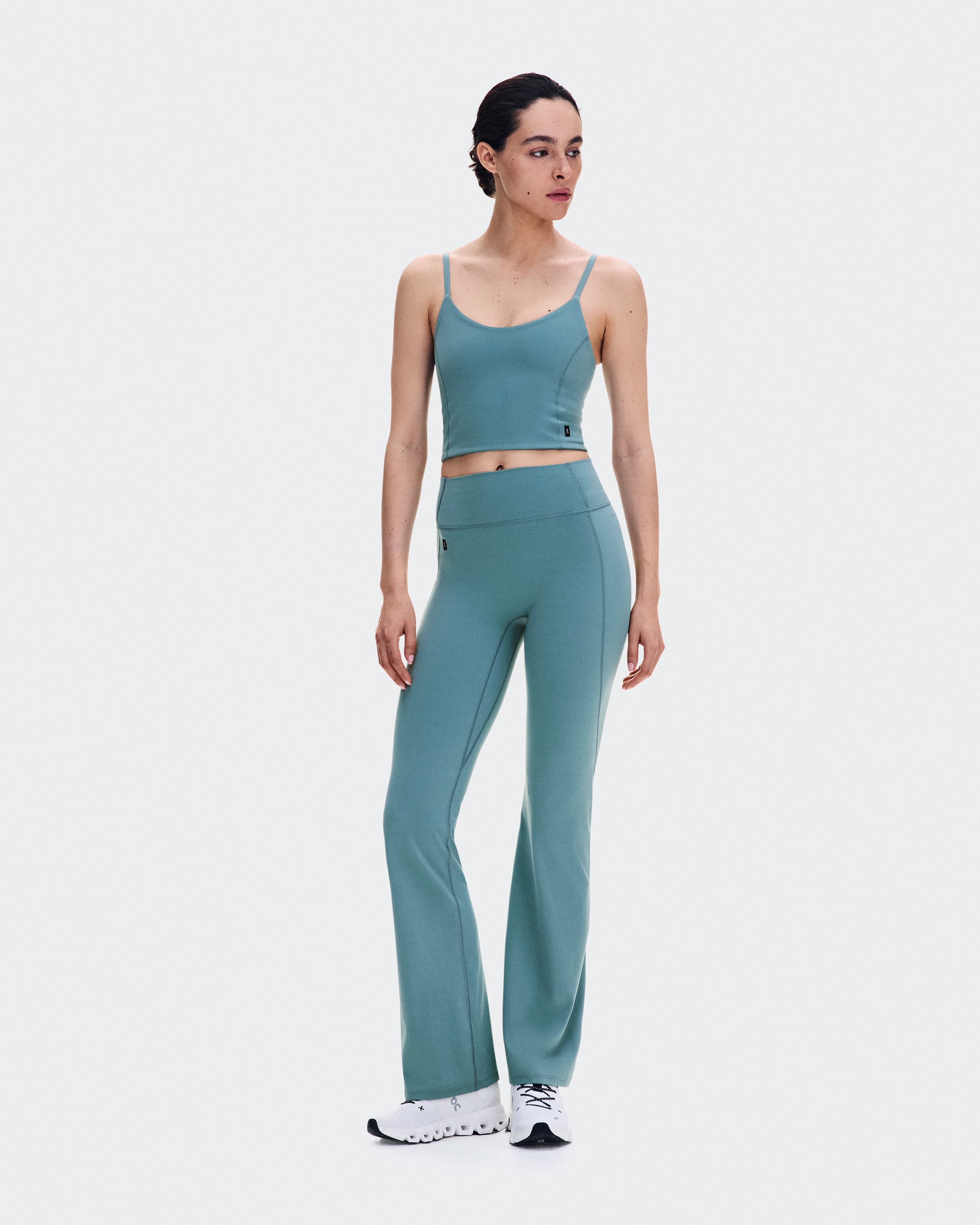 On Studio Flared Pants 32" Agave Women Pants