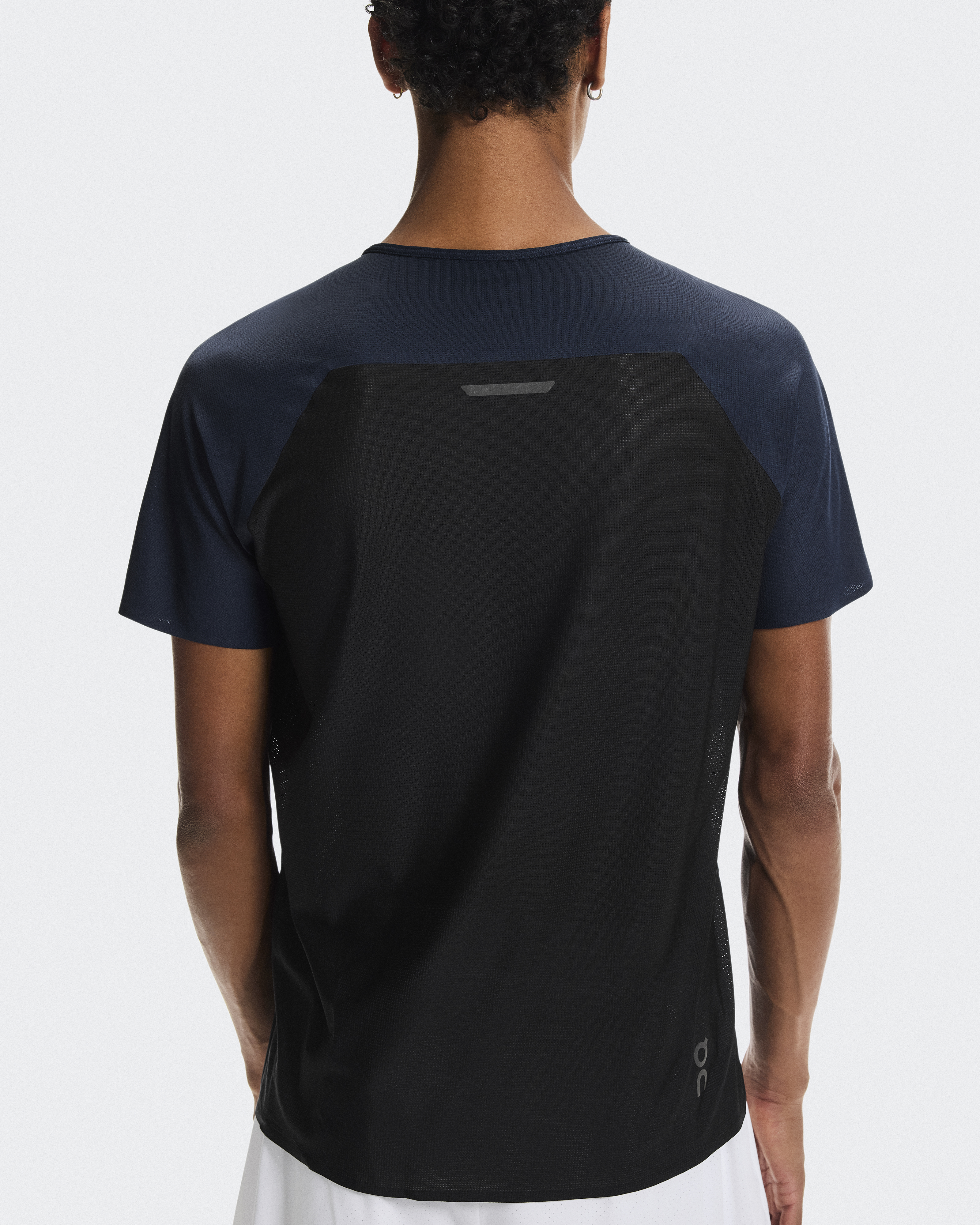 メンズ Performance-T | ブルー & ブラック | On 日本