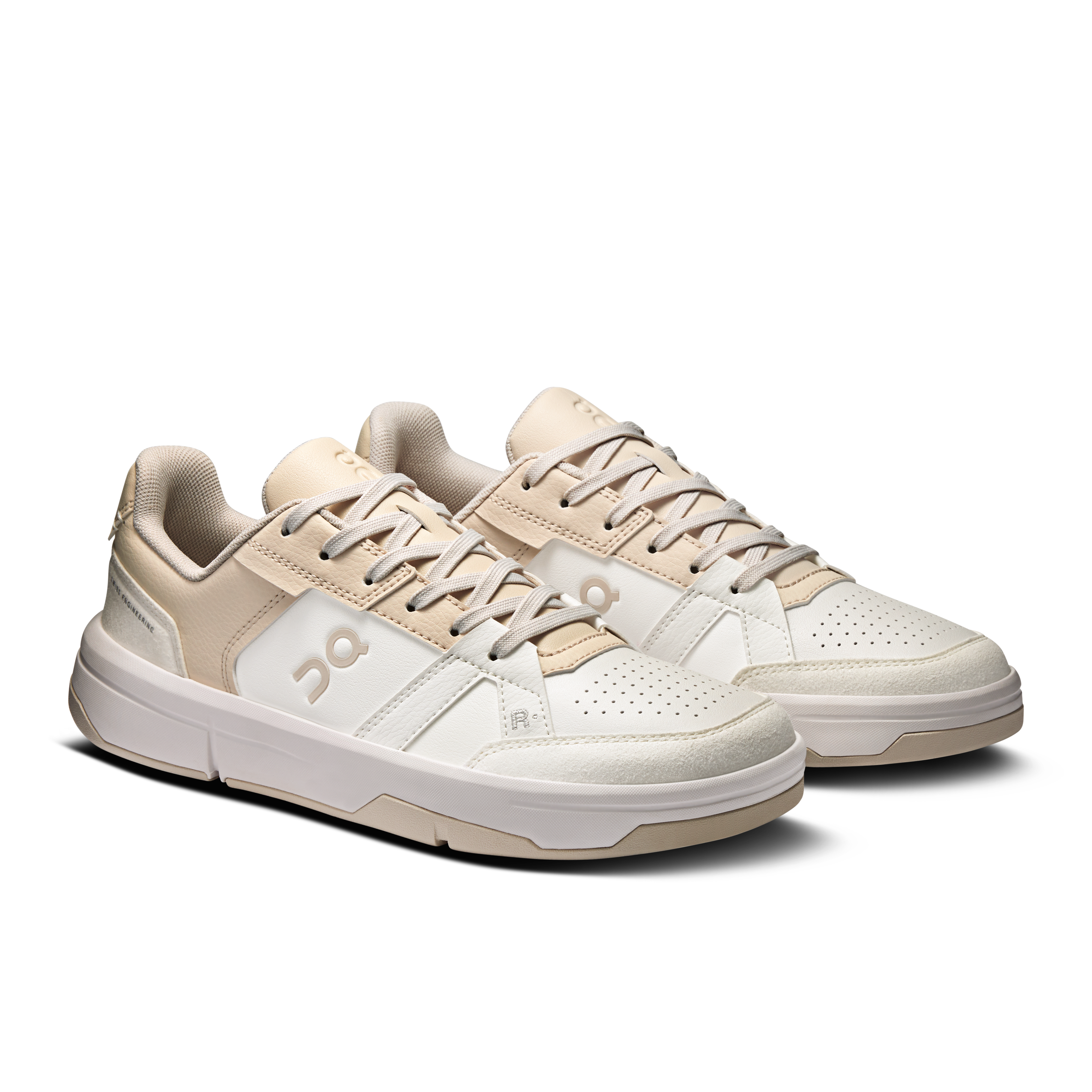On THE ROGER Clubhouse White & Pearl Women Tennis Shoes
