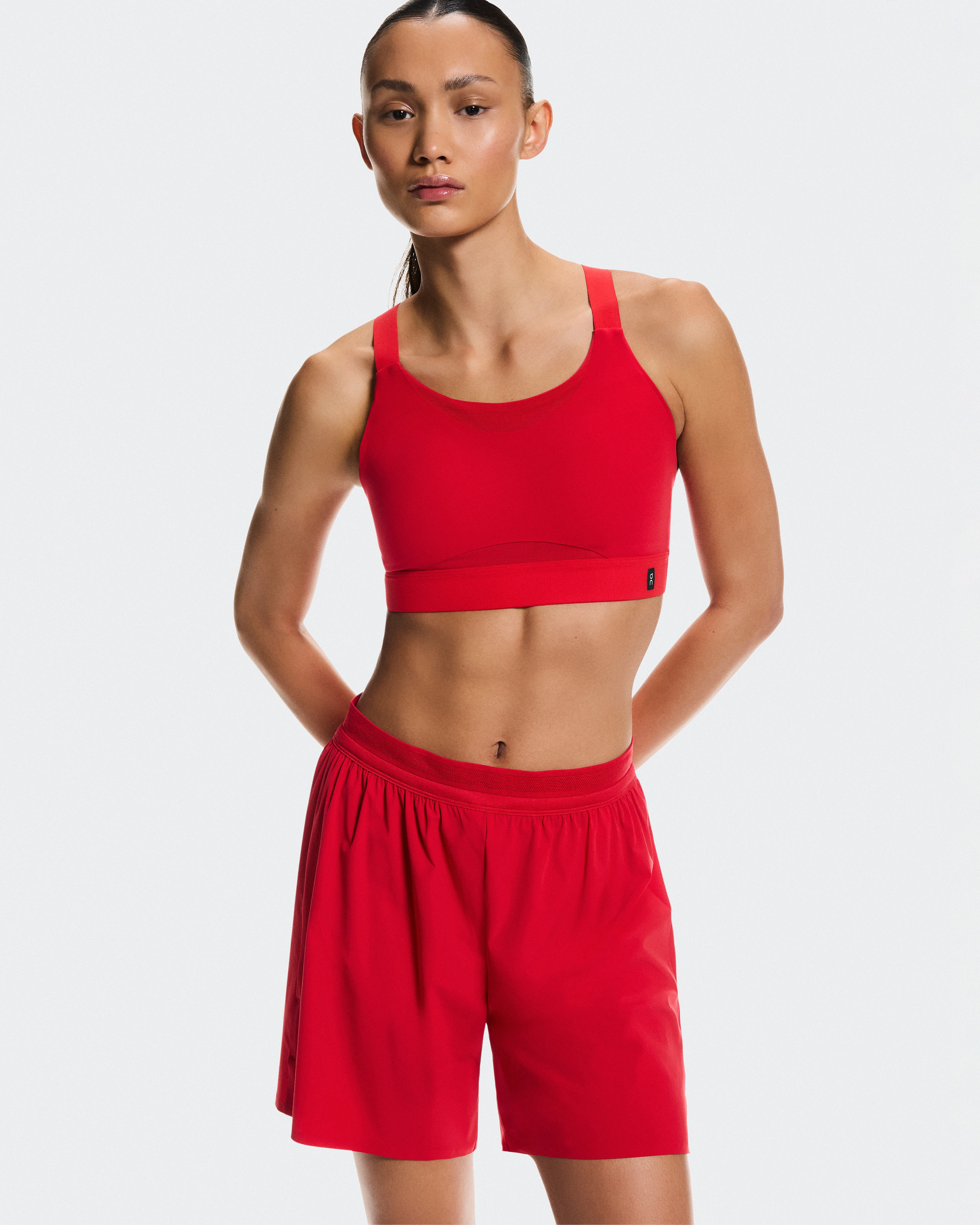 On 5" Performance Shorts Robin Women Shorts