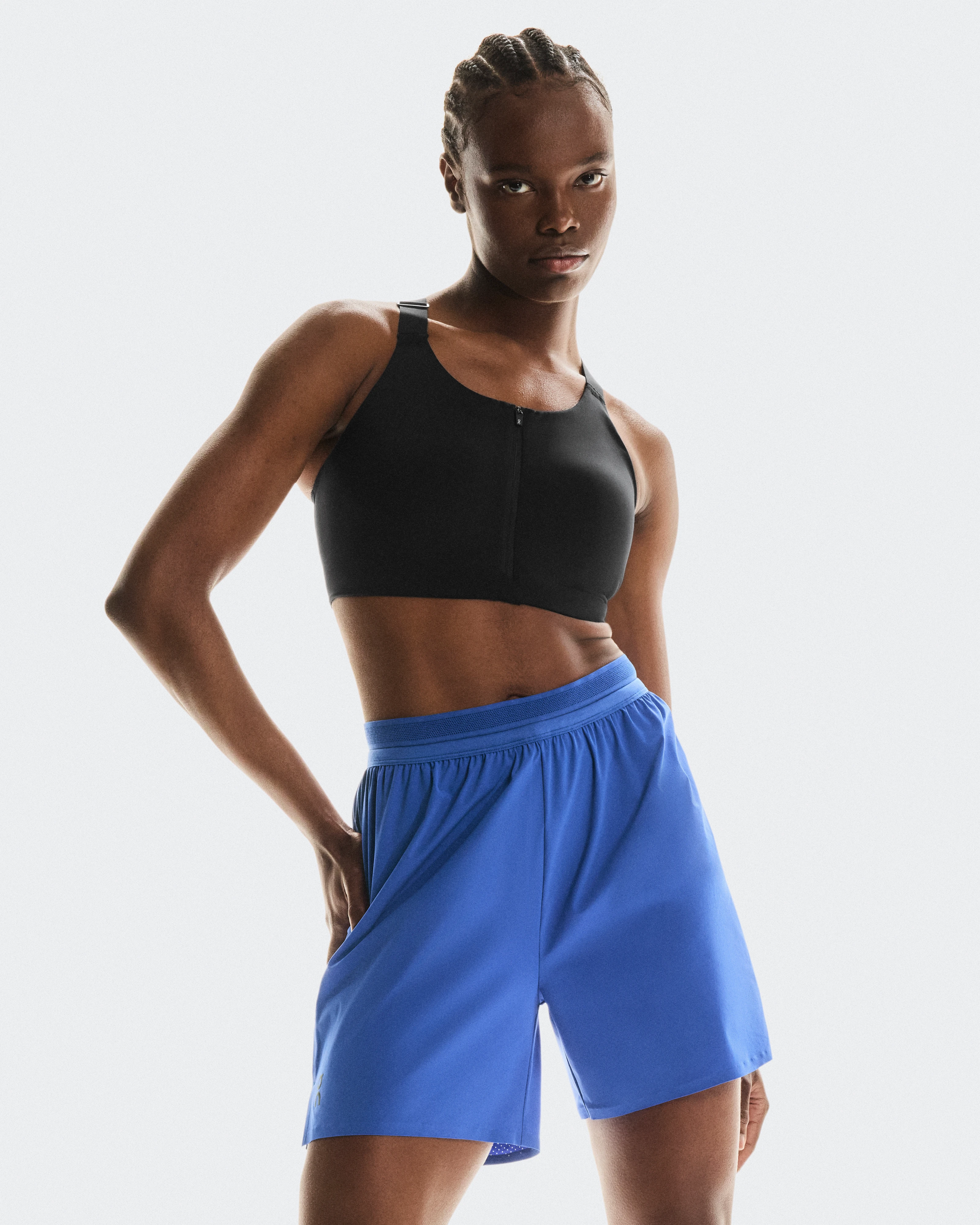 On 5" Performance Shorts Zaffre Women Shorts