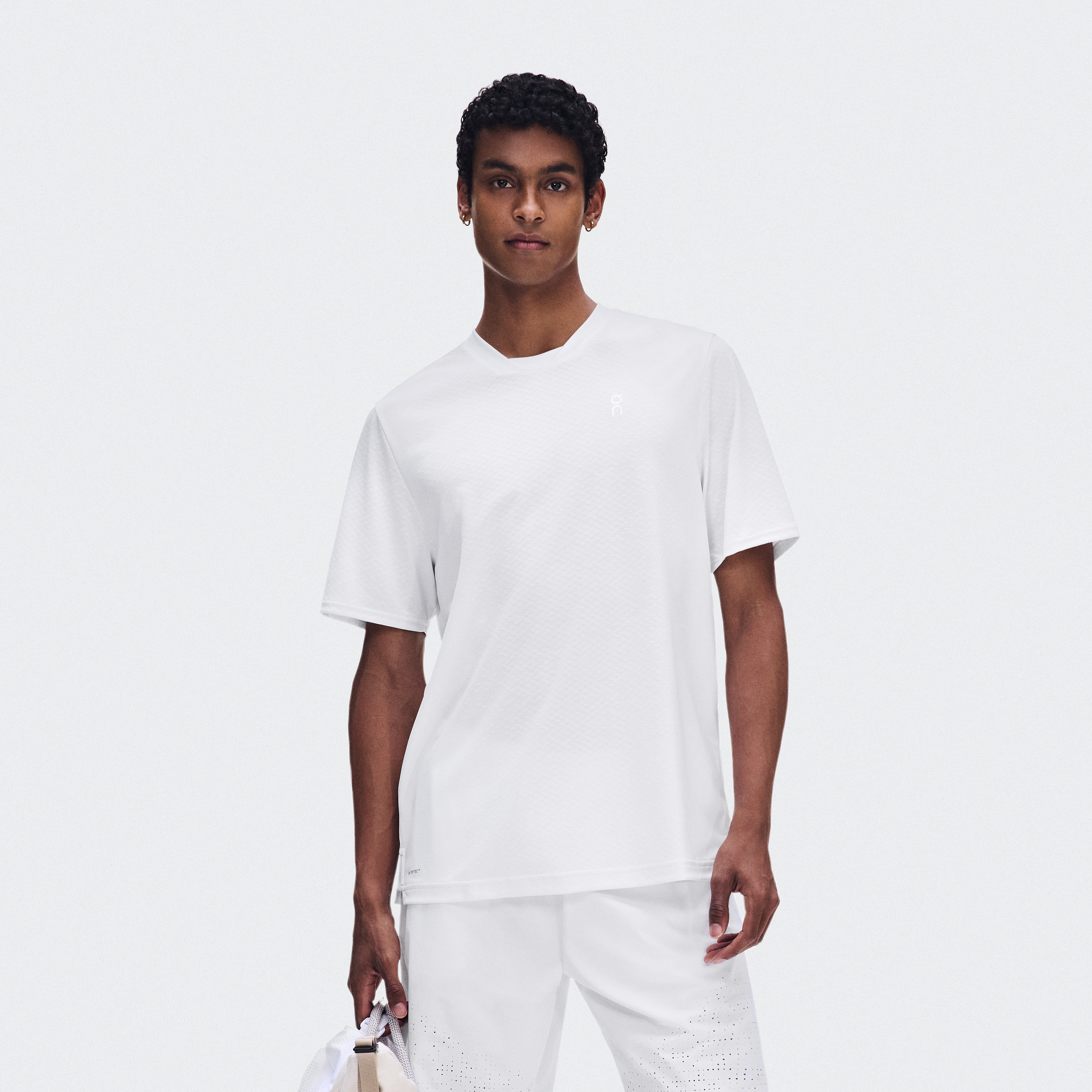 Tennis Apparel: High-Performance On-Court Gear | On Japan