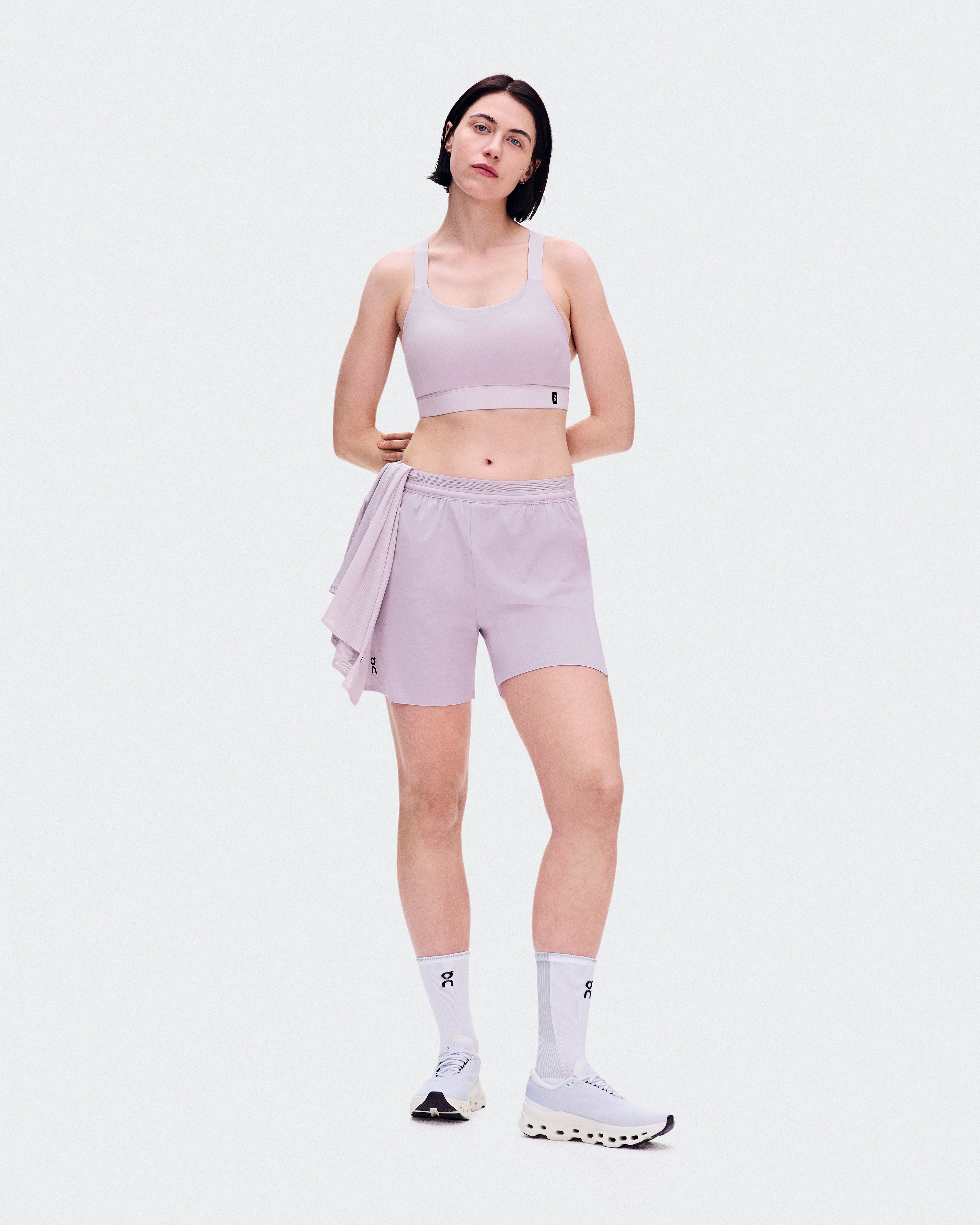 On 5" Performance Shorts Foxglove Women Shorts