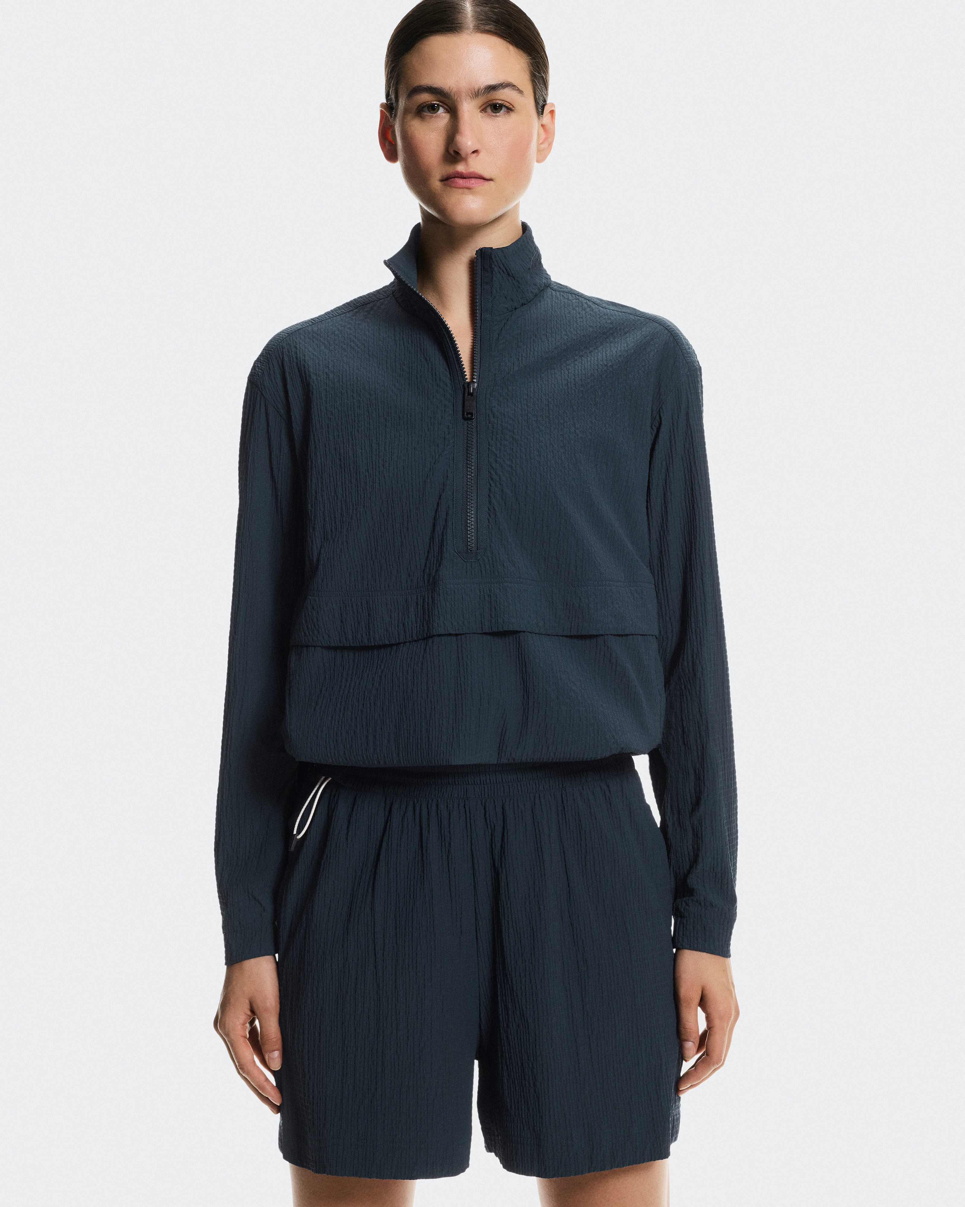 On Courtside Shorts Eaze Midnight Women Shorts