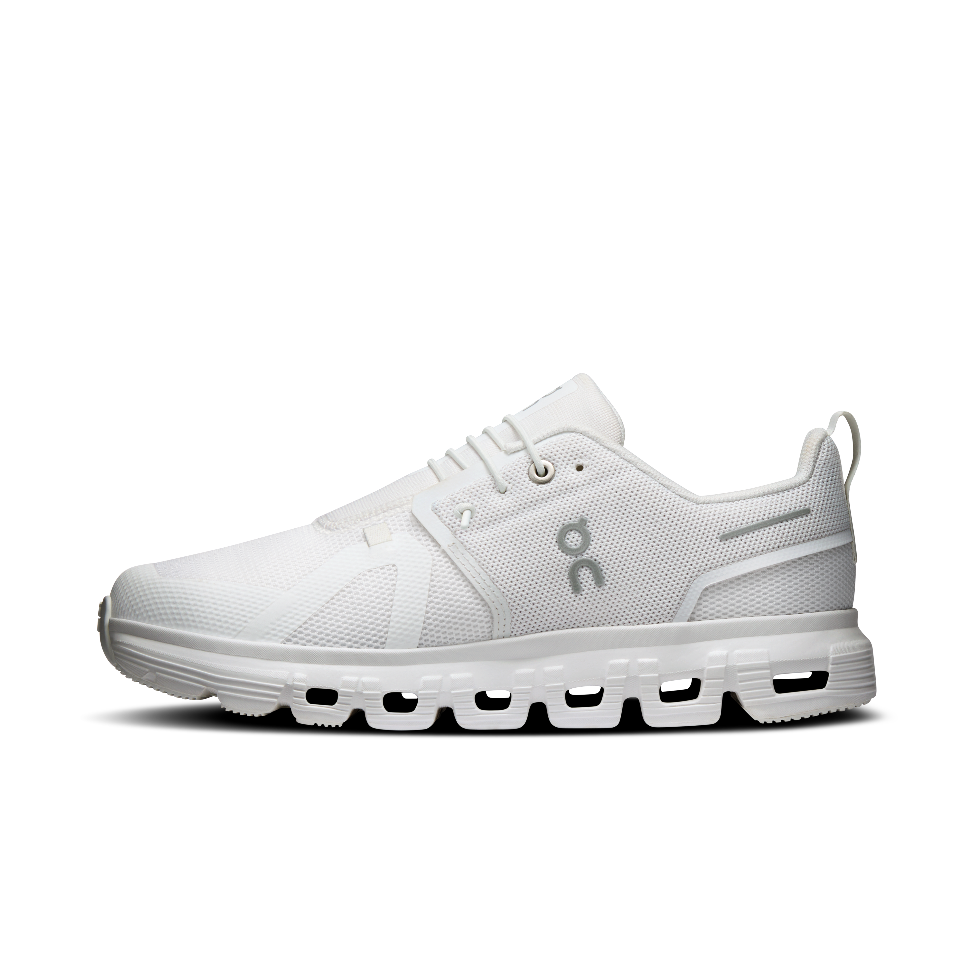 On Cloud Sky 2 White & White Youth Active life Shoes