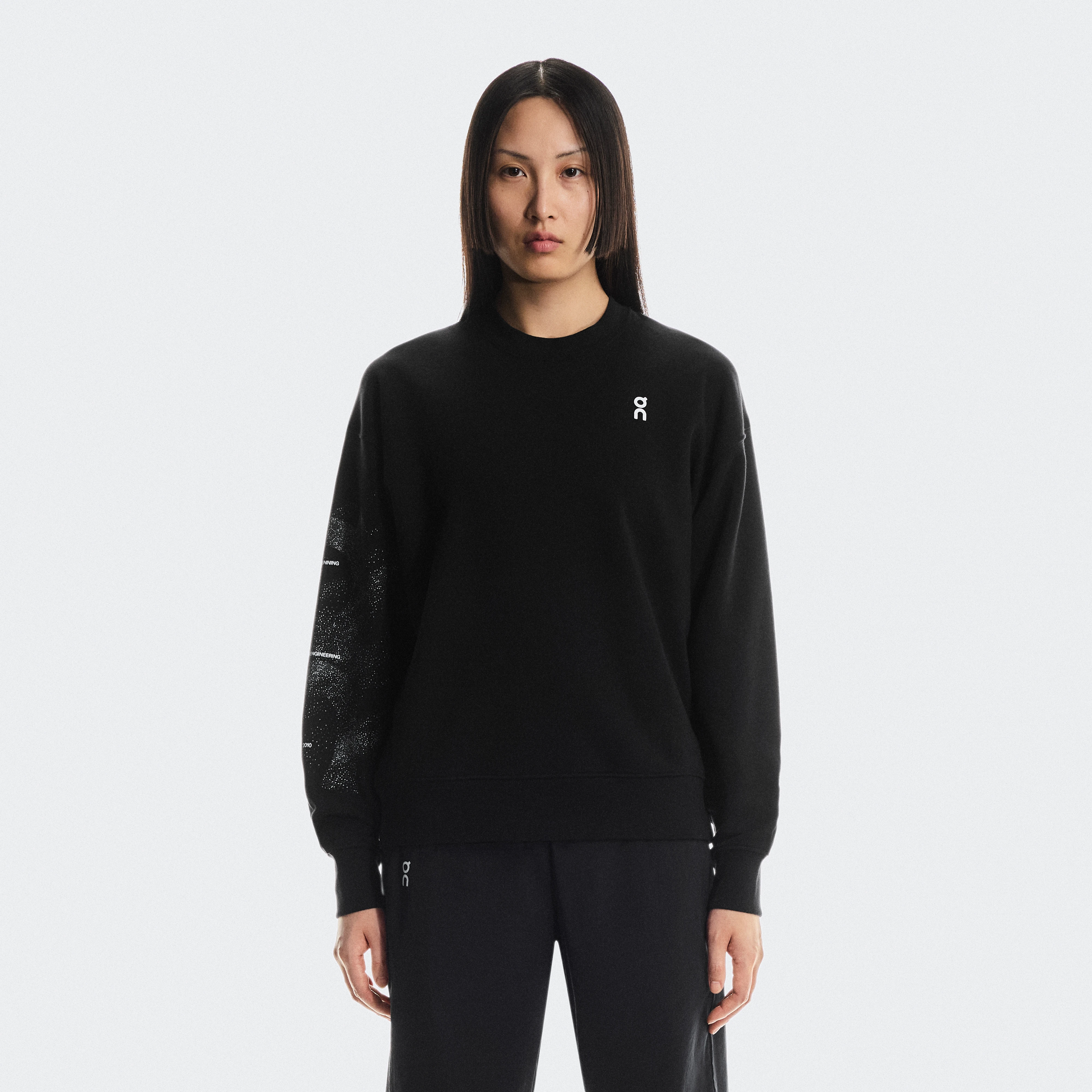 On Club Crew Graphic Black Green Women Women – All-day, travel, lifestyle Hoodies and sweatshirts