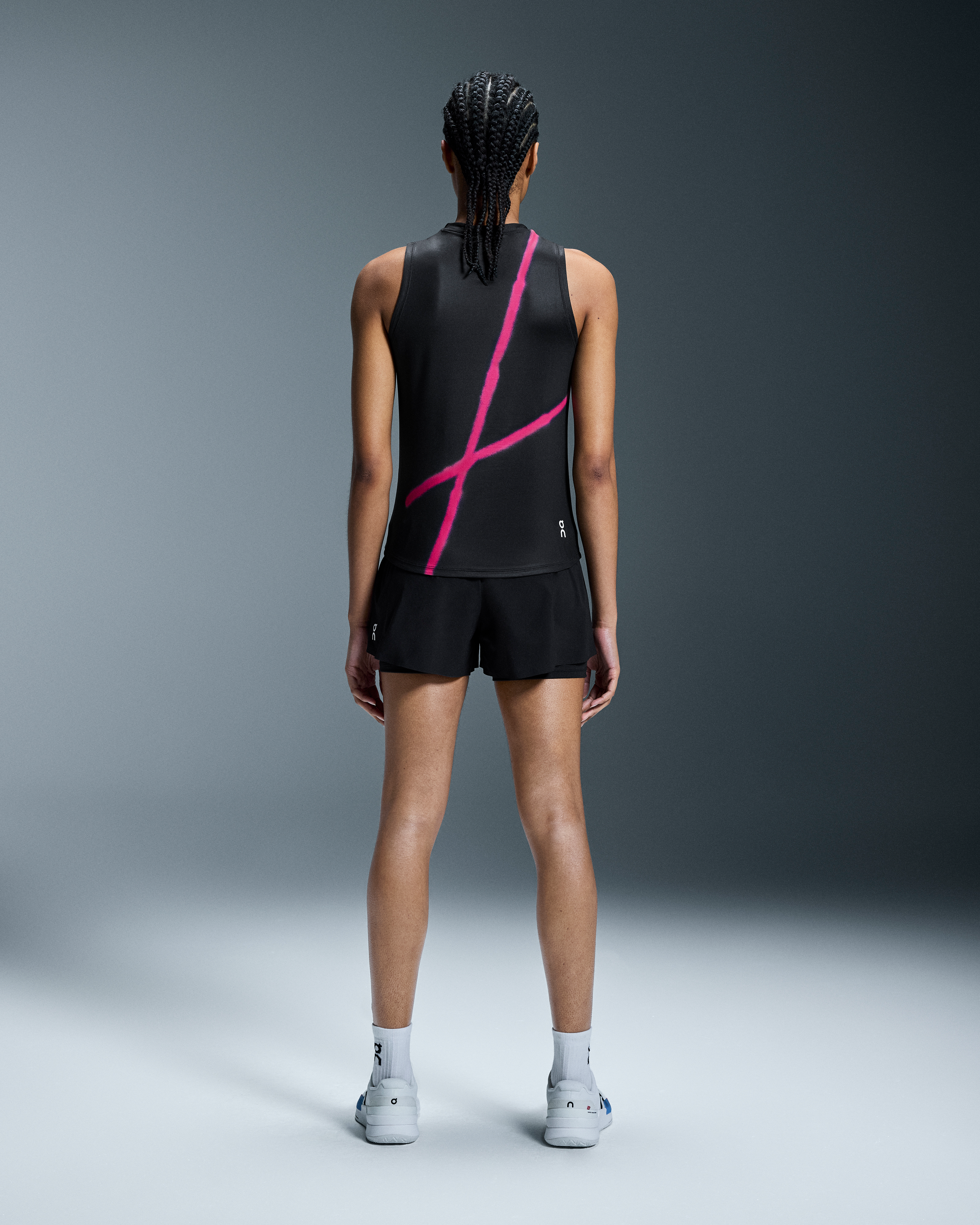 Court Shortsالنساء / Black / L
