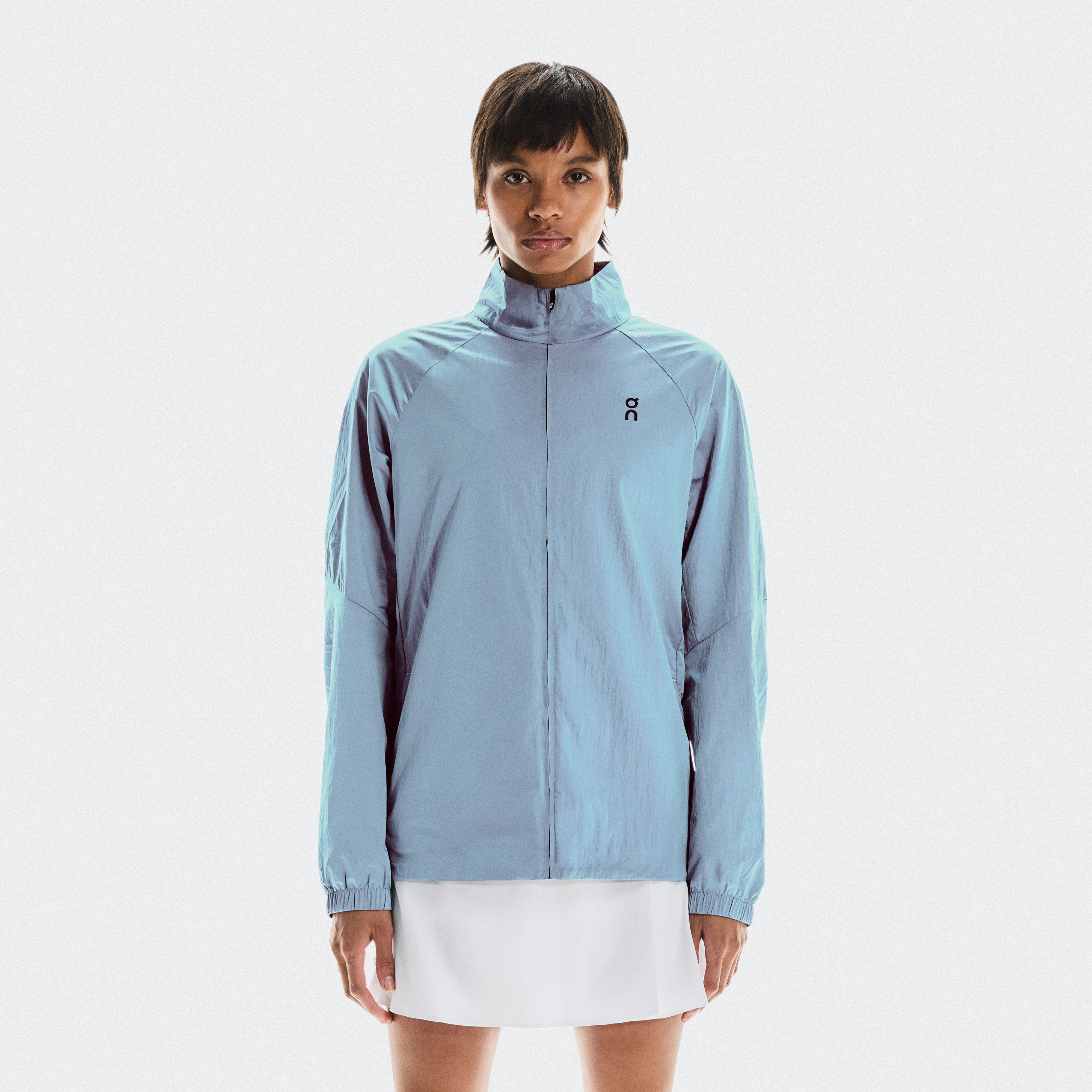 On Court Jacket Blue Women Women – Performance tennis, lightweight, iridescent fabric Jackets