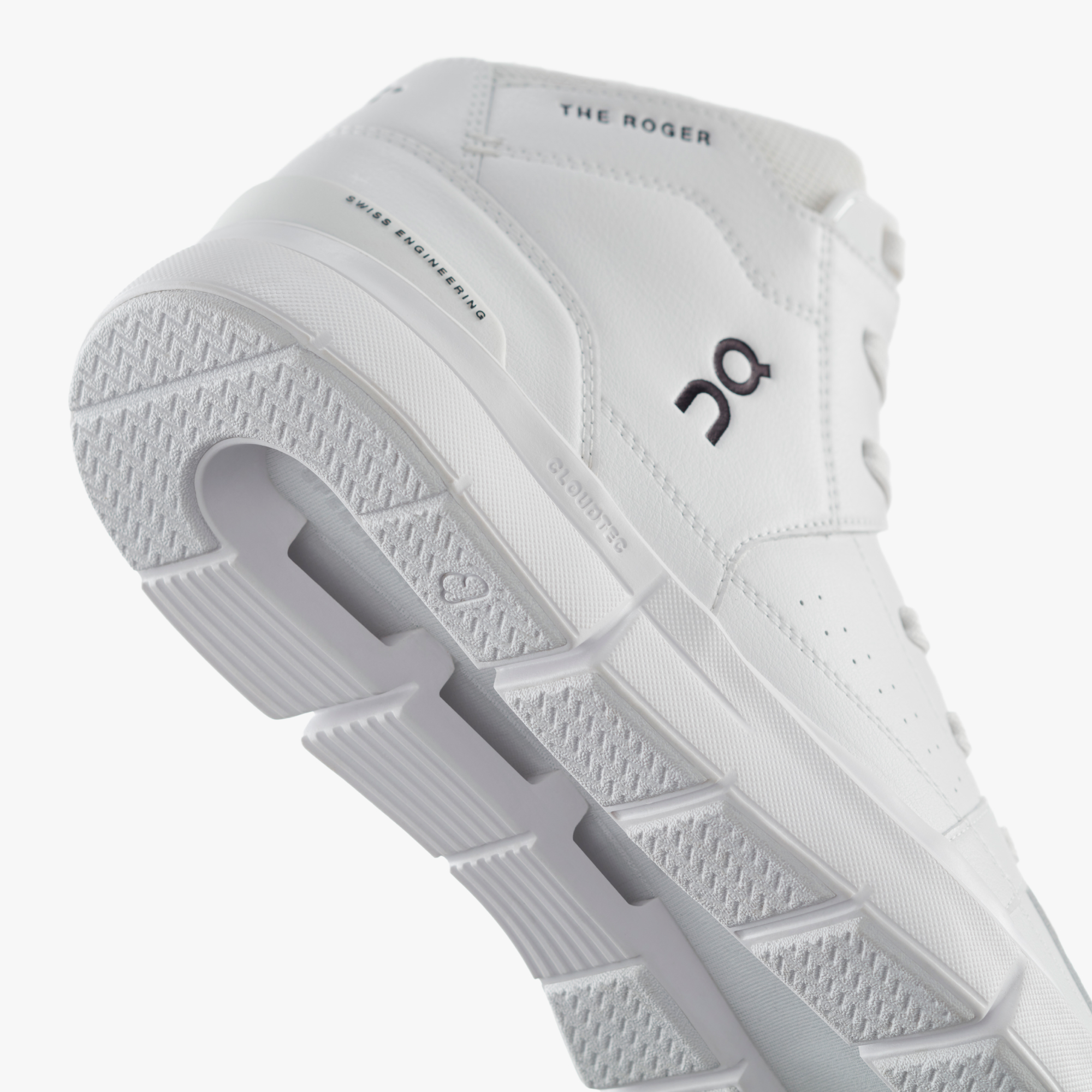 On25.5㎝ THE ROGER Clubhouse All white-