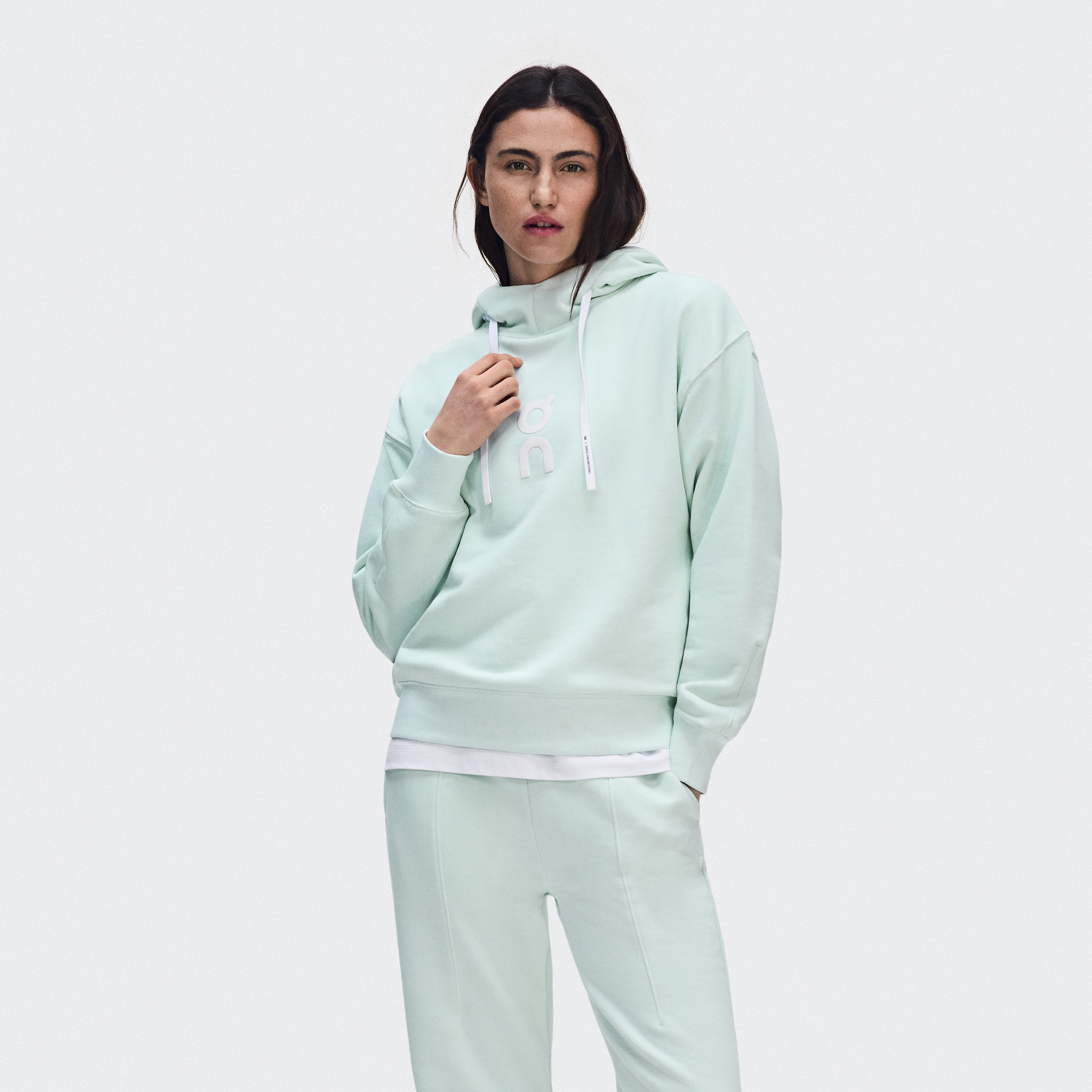 Climate Shirt: Cold Weather Women's Running Shirt | On Canada