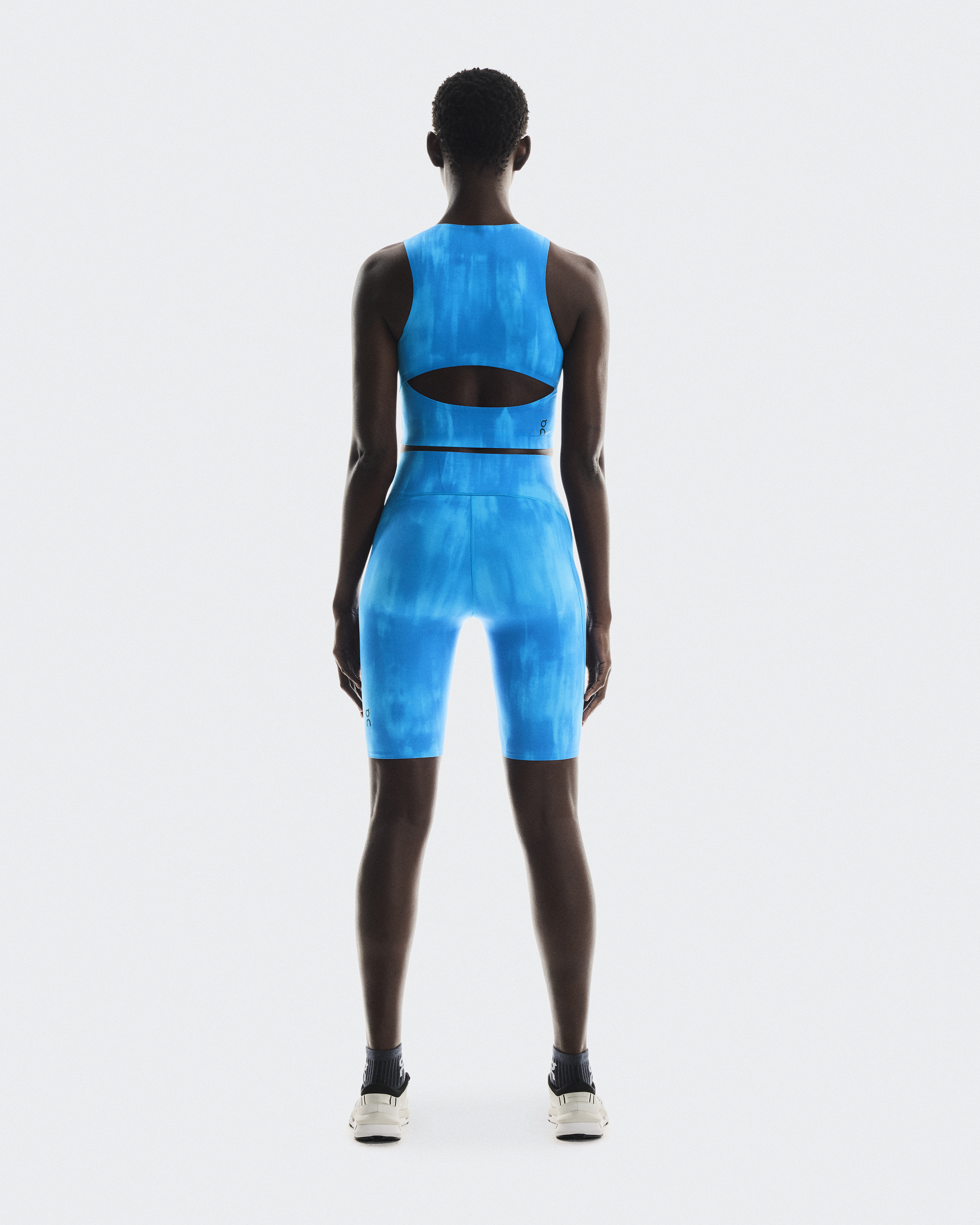 Women's Studio Open Back Crop | Blue | On Romania