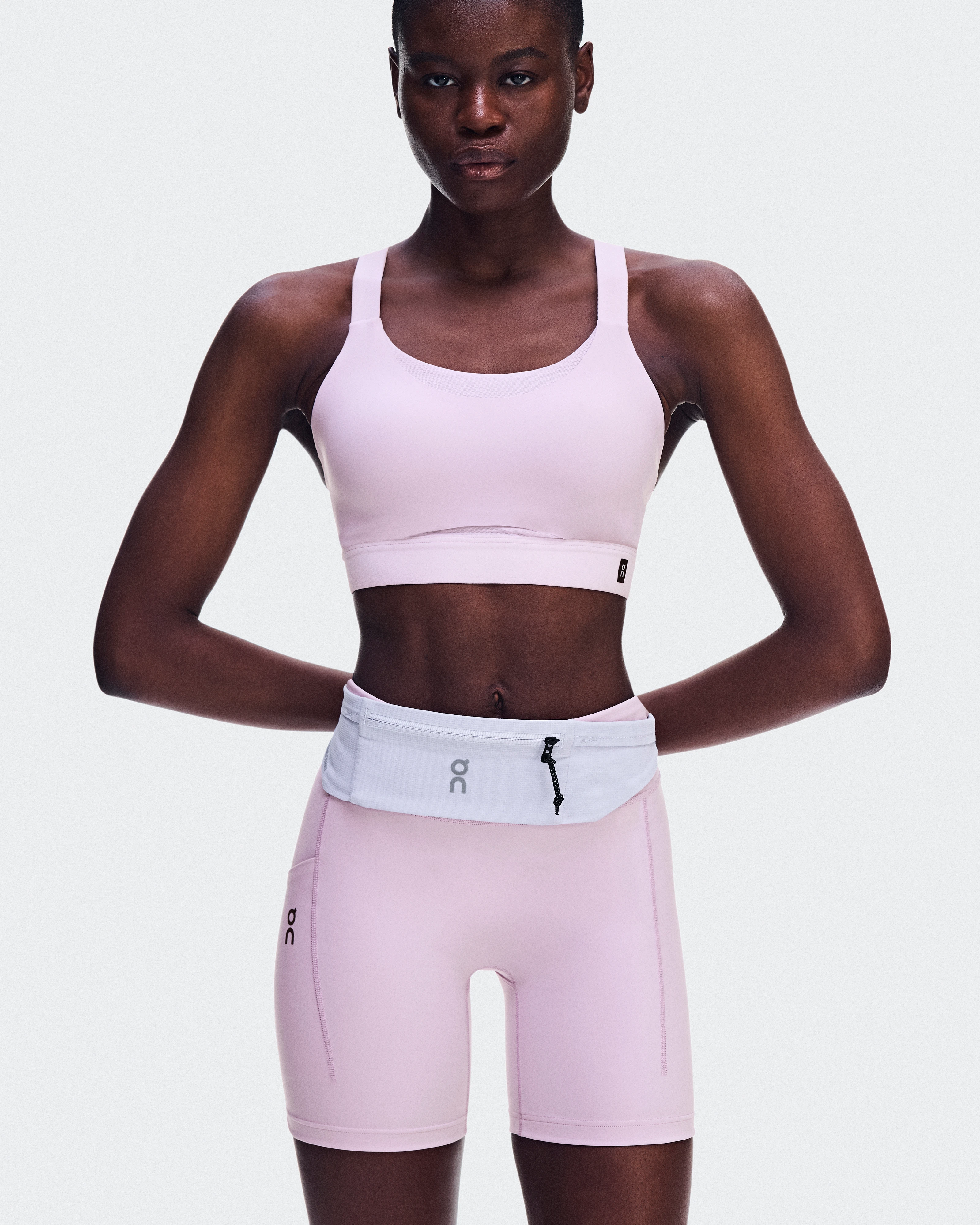 On Performance Tights Short Foxglove Women Tights