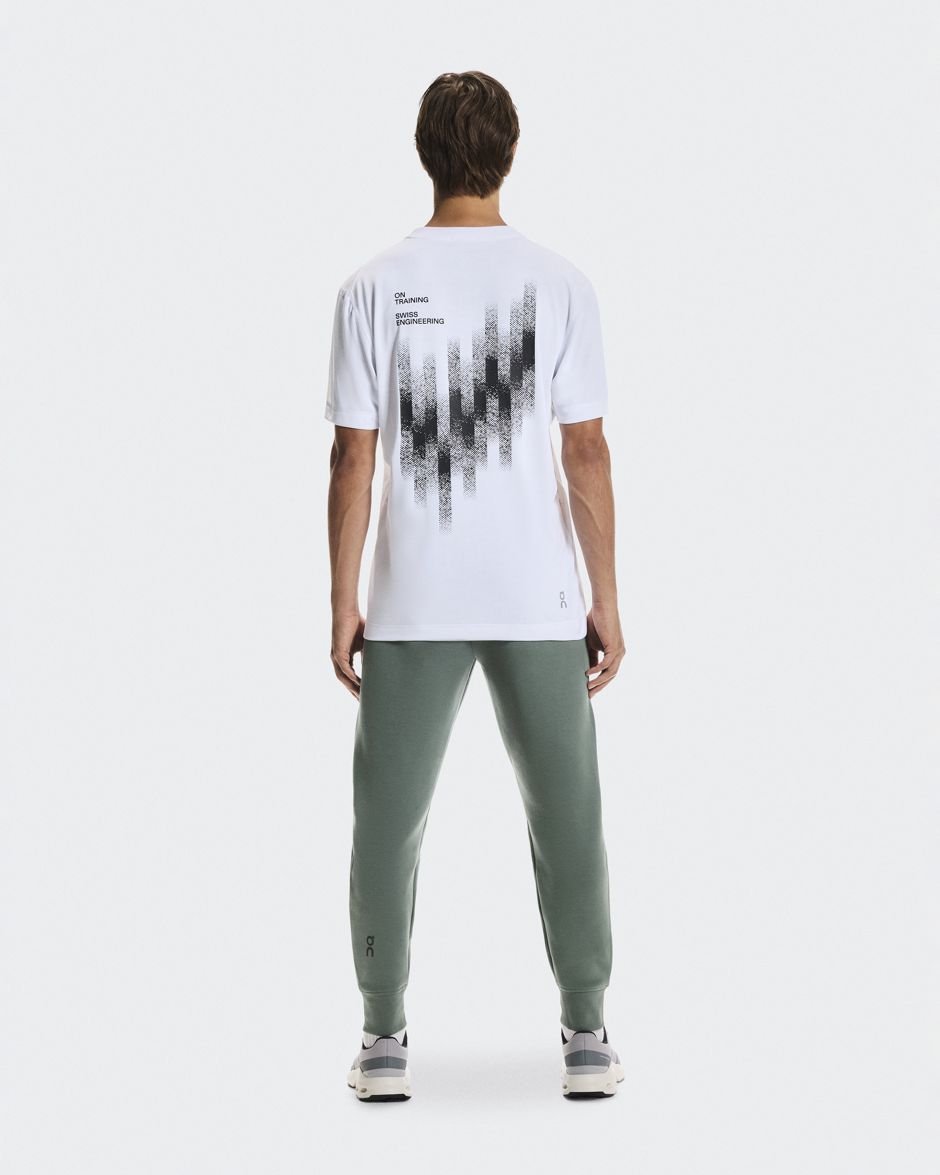 メンズ Focus Tech Sweatpants | グリーン | On 日本