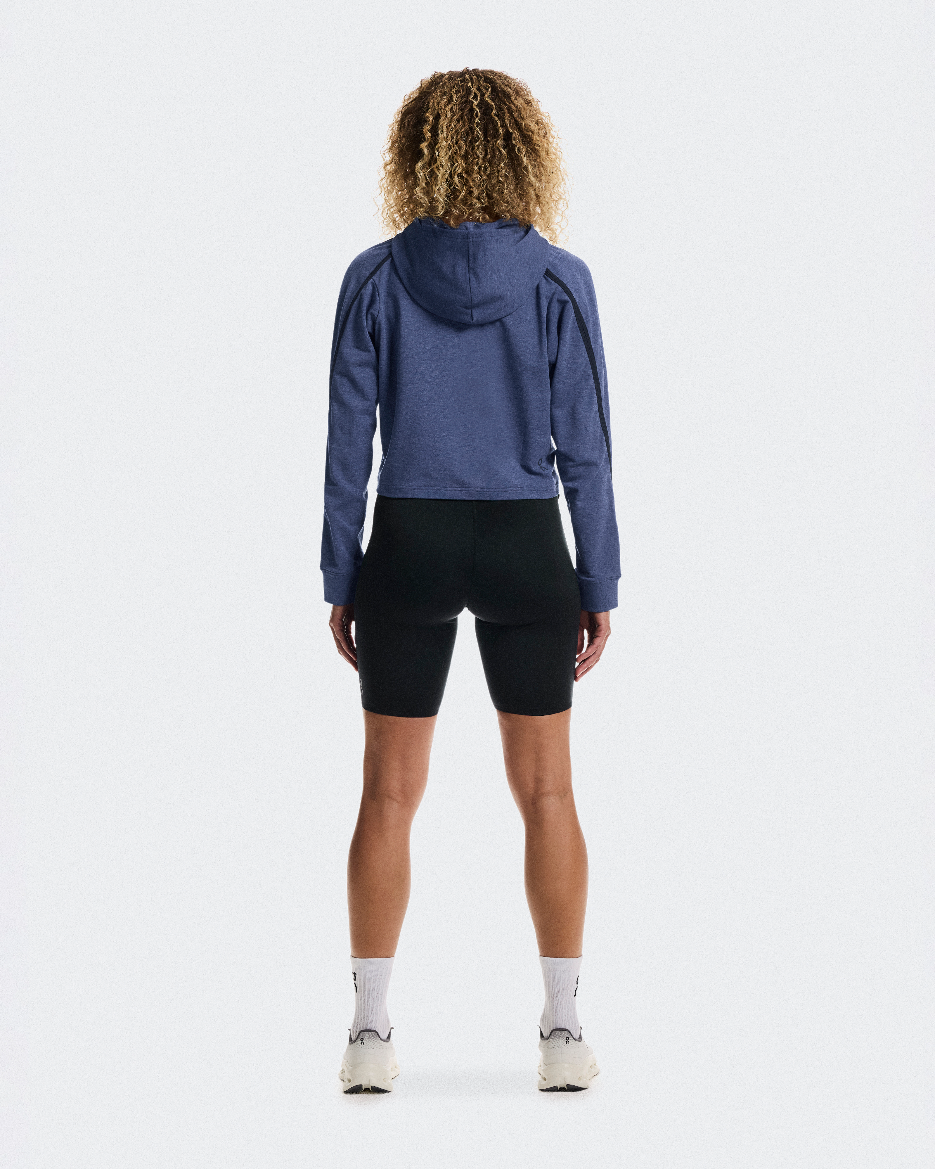 Studio HoodieWomen / Acai / L