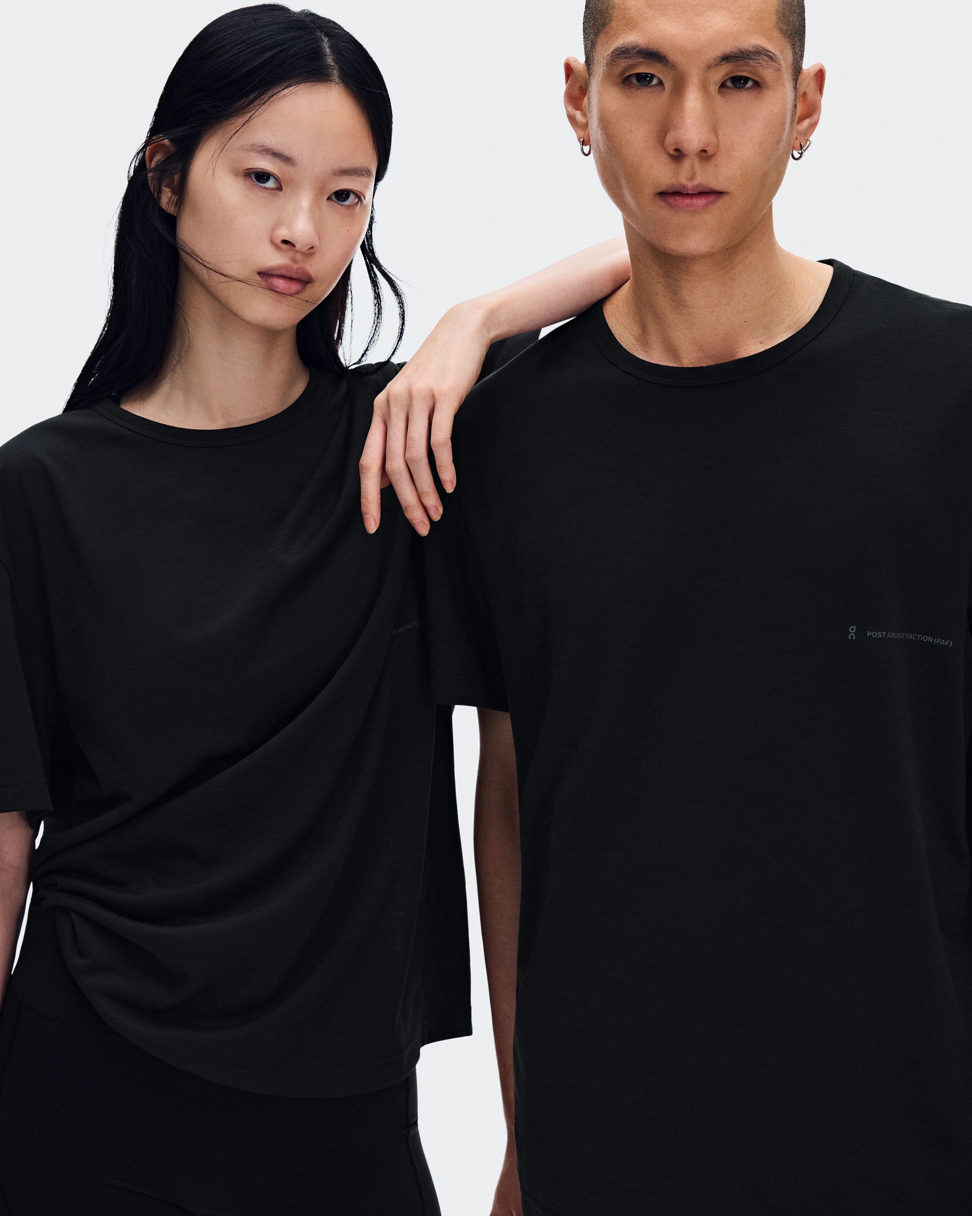 On Running-T PAF Black Unisex Tops and t-shirts
