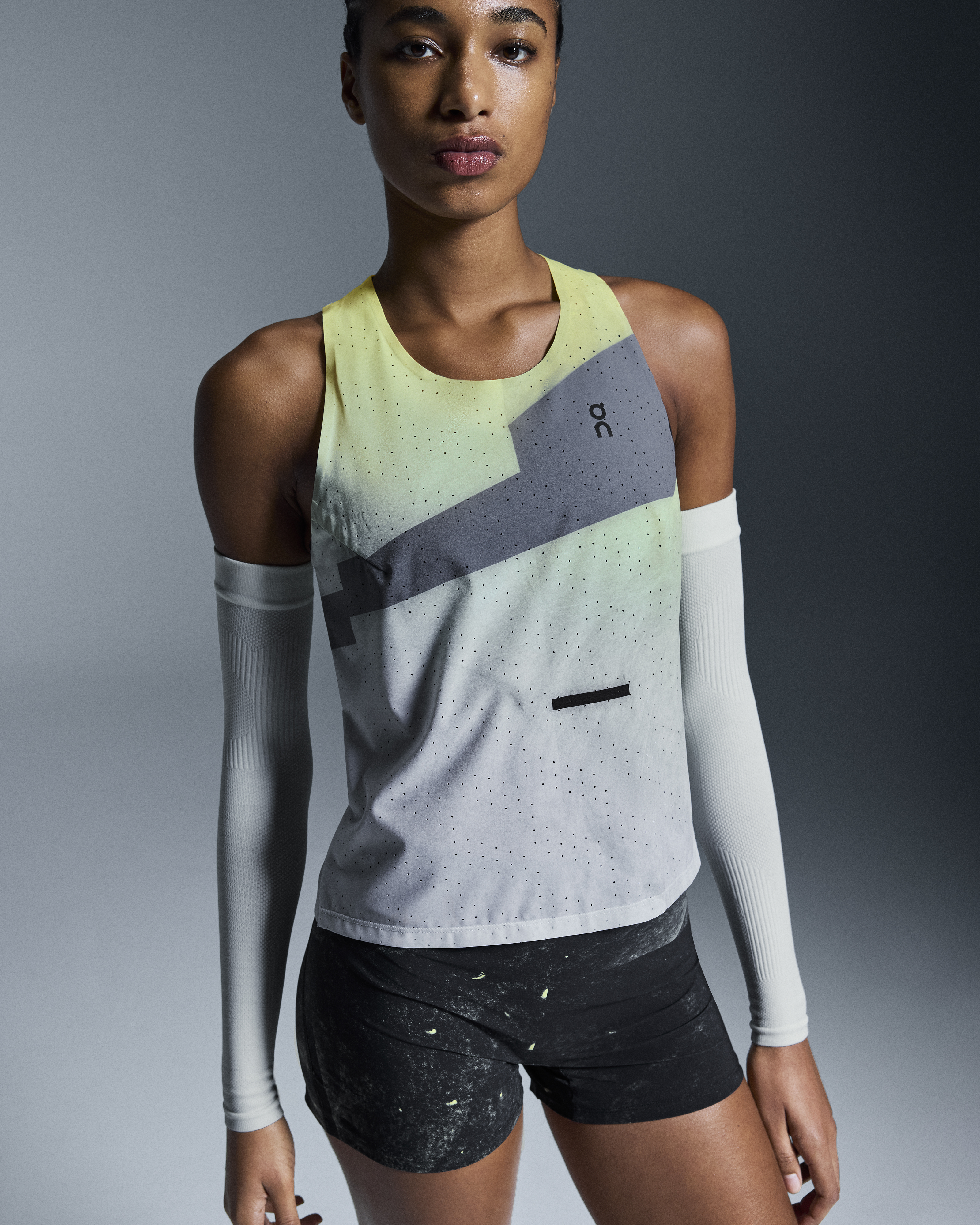 【未使用】On RACE SINGLET 2024 ウィメンズ S Women's Race Singlet | Yellow & Grey | On United States