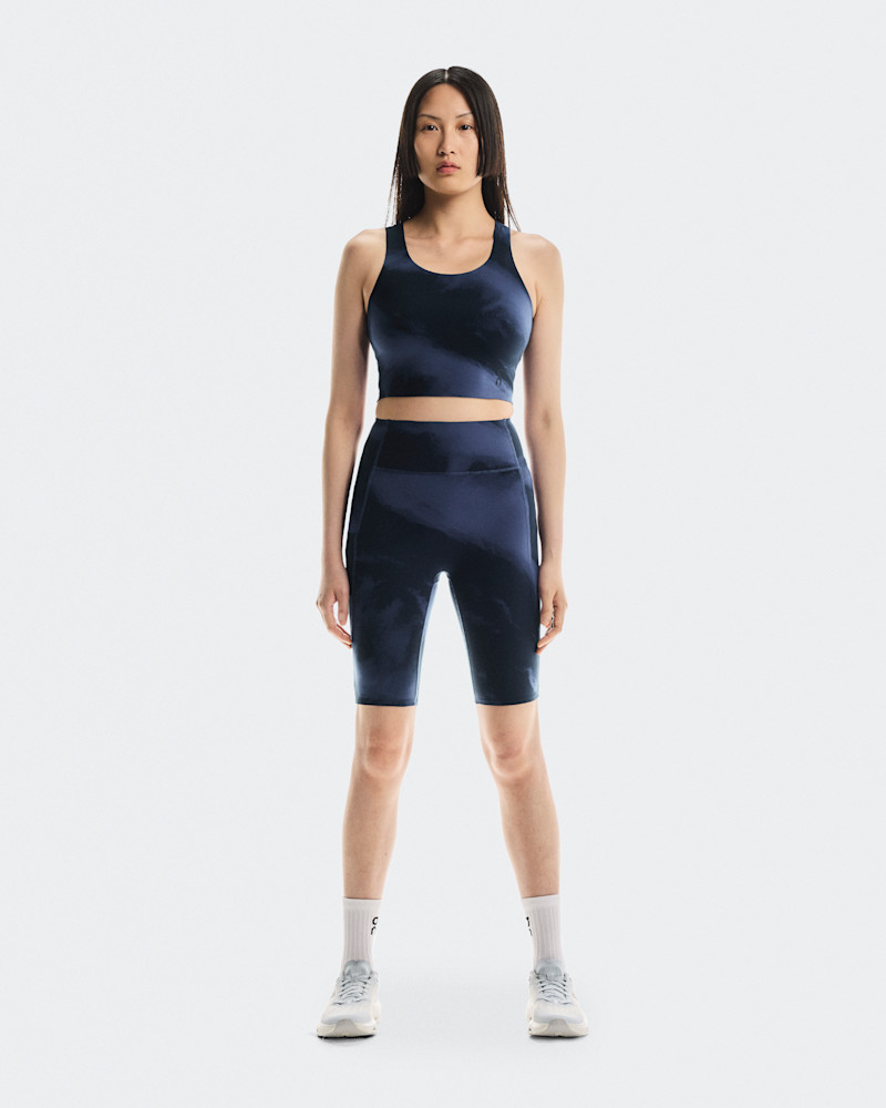 On Women's Studio Open Back Crop Shirt in Acai/Navy, Size: XL, Polyester