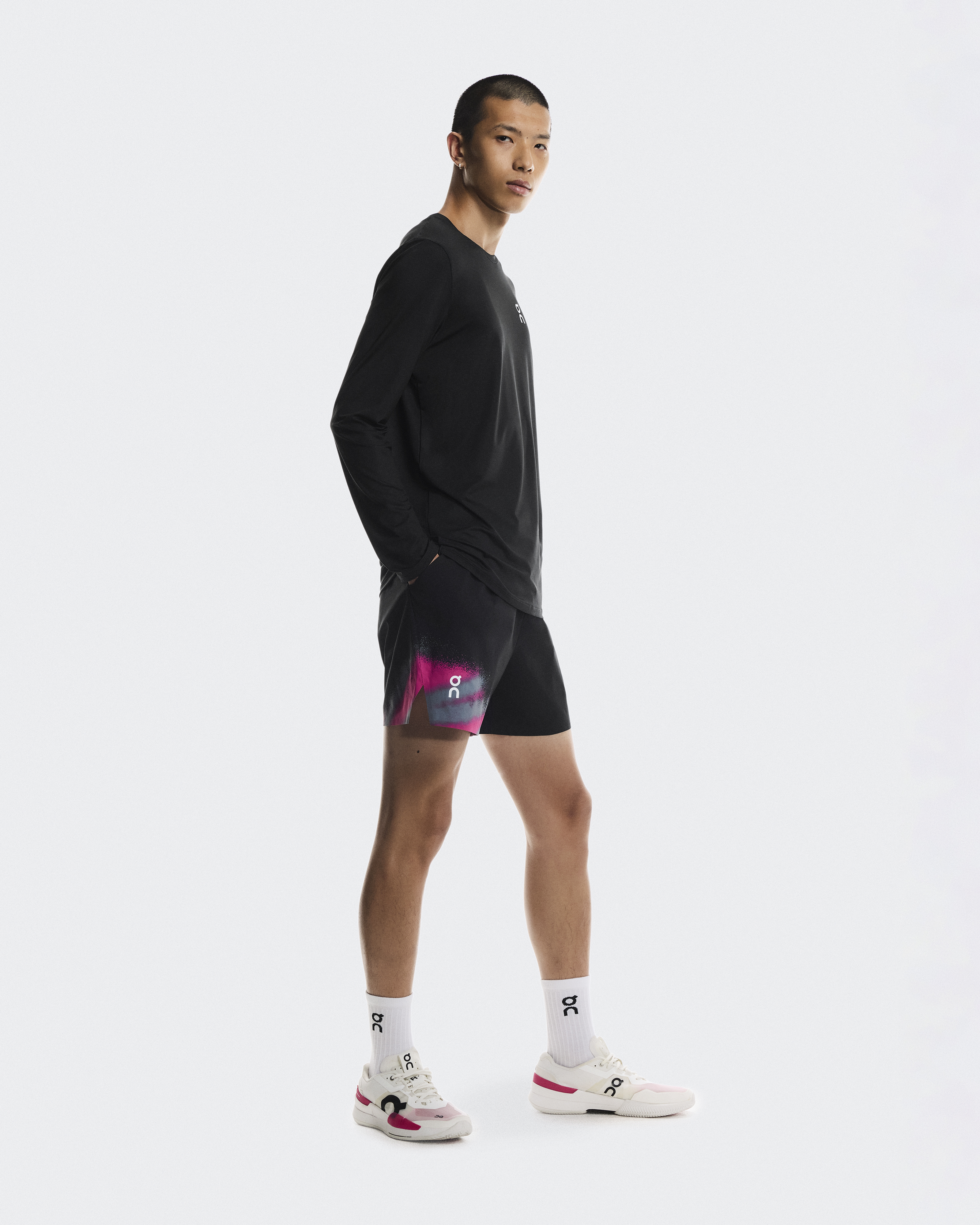On Court Shorts ブラック Lサイズ Men's Court Shorts | Black & Grey | On Japan
