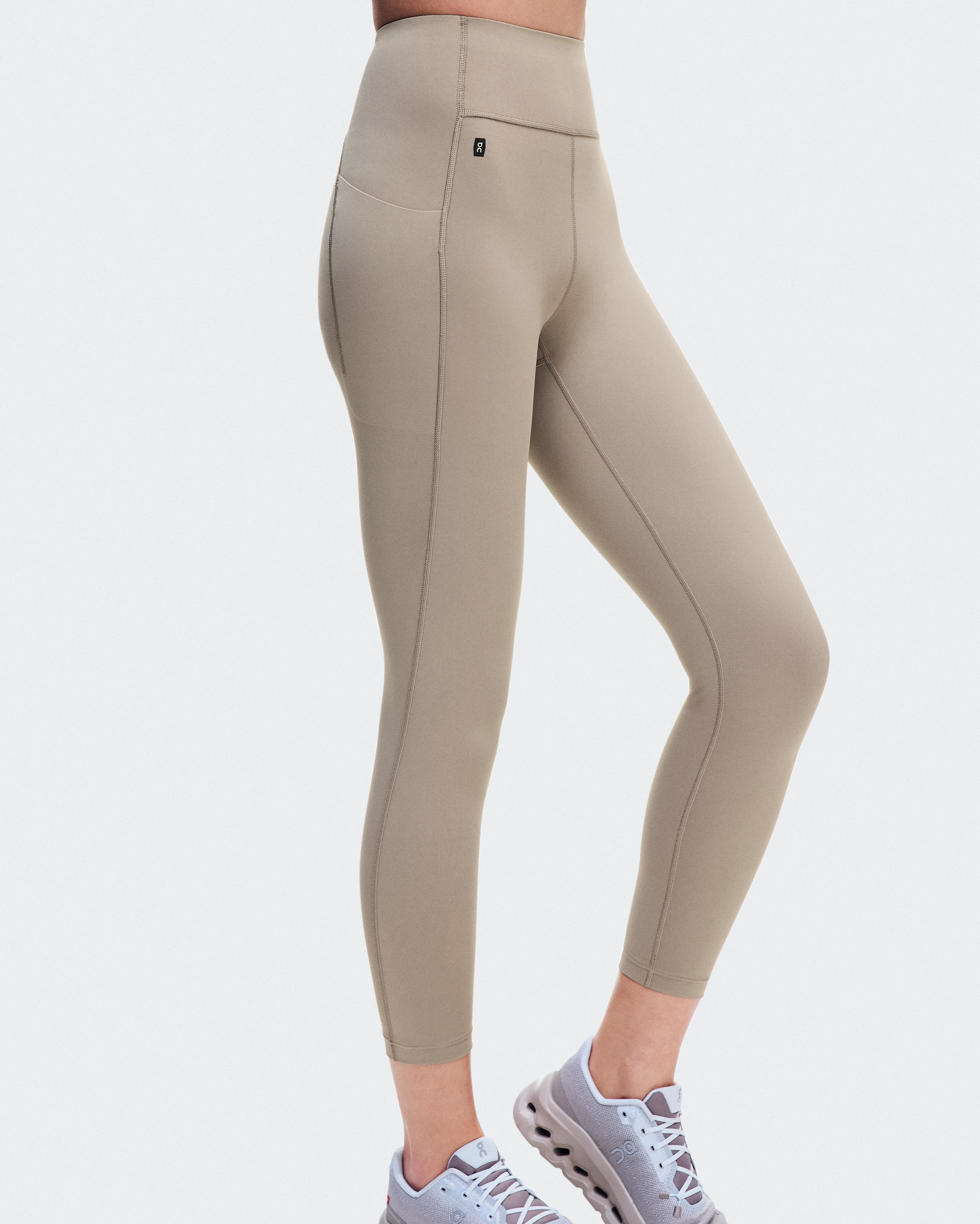 On Train Tights 7/8 Clay Women Tights