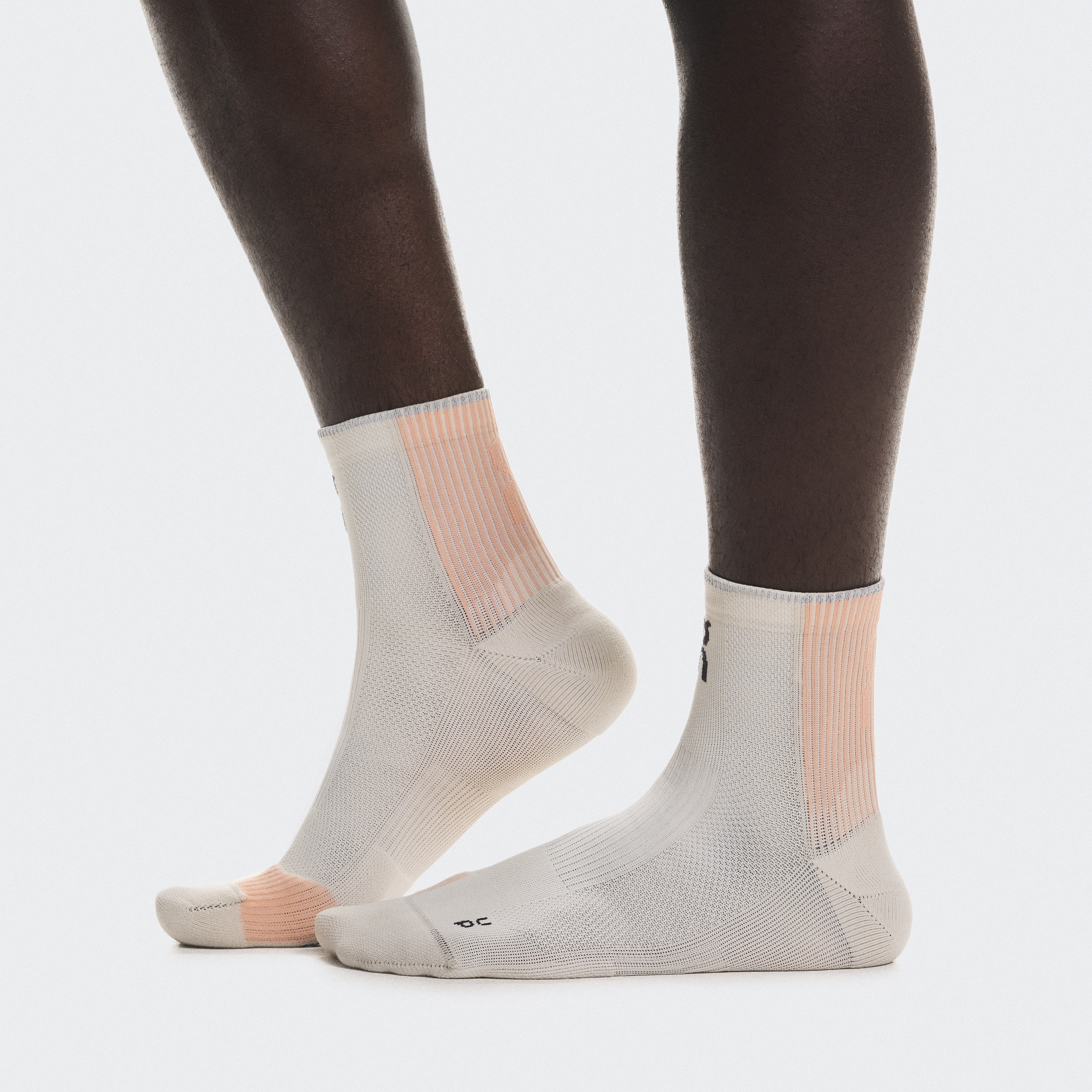 Performance Run Sock Mid in Pearl/Sunstone