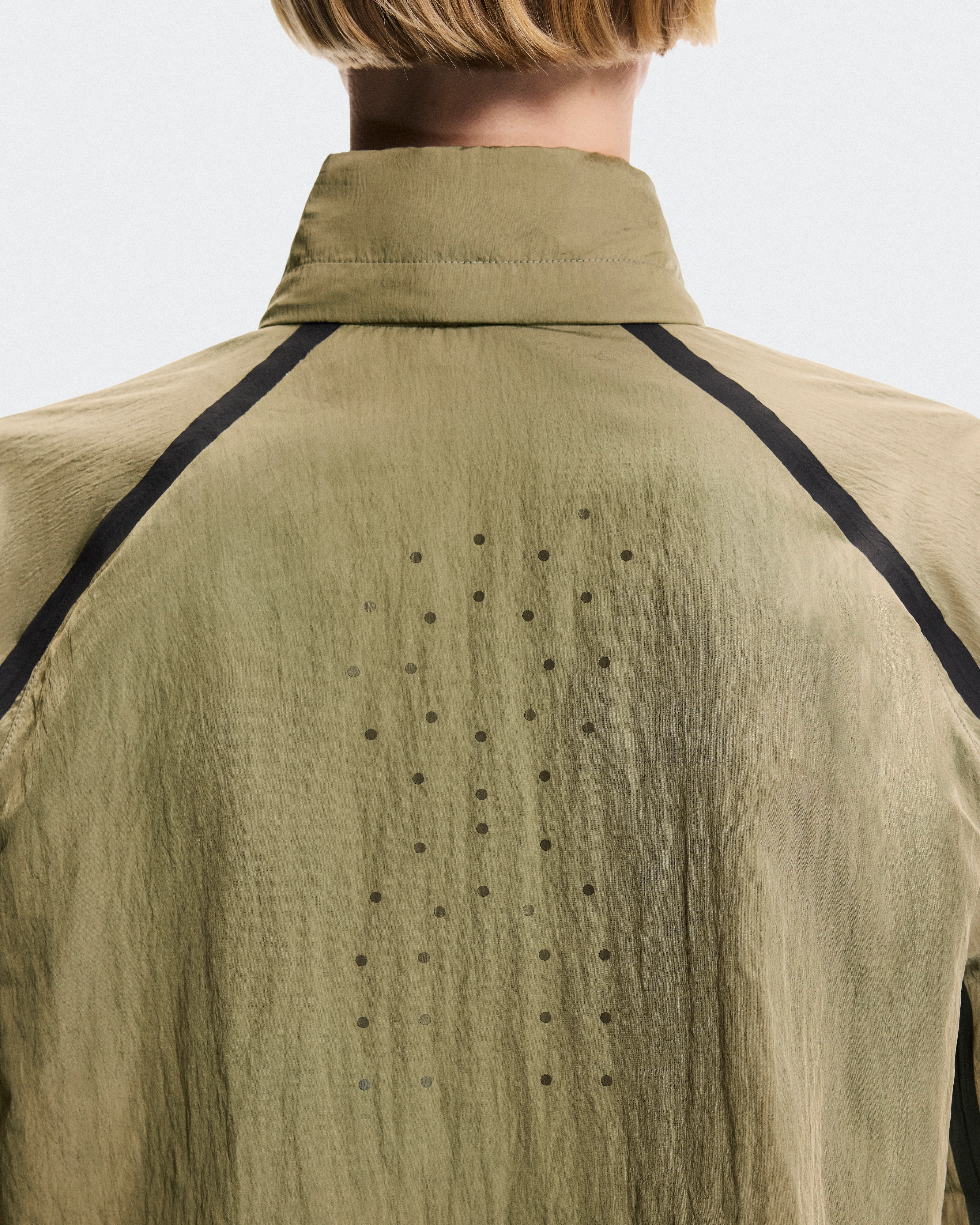 On Performance Volt Jacket Safari Mujer Chaquetas