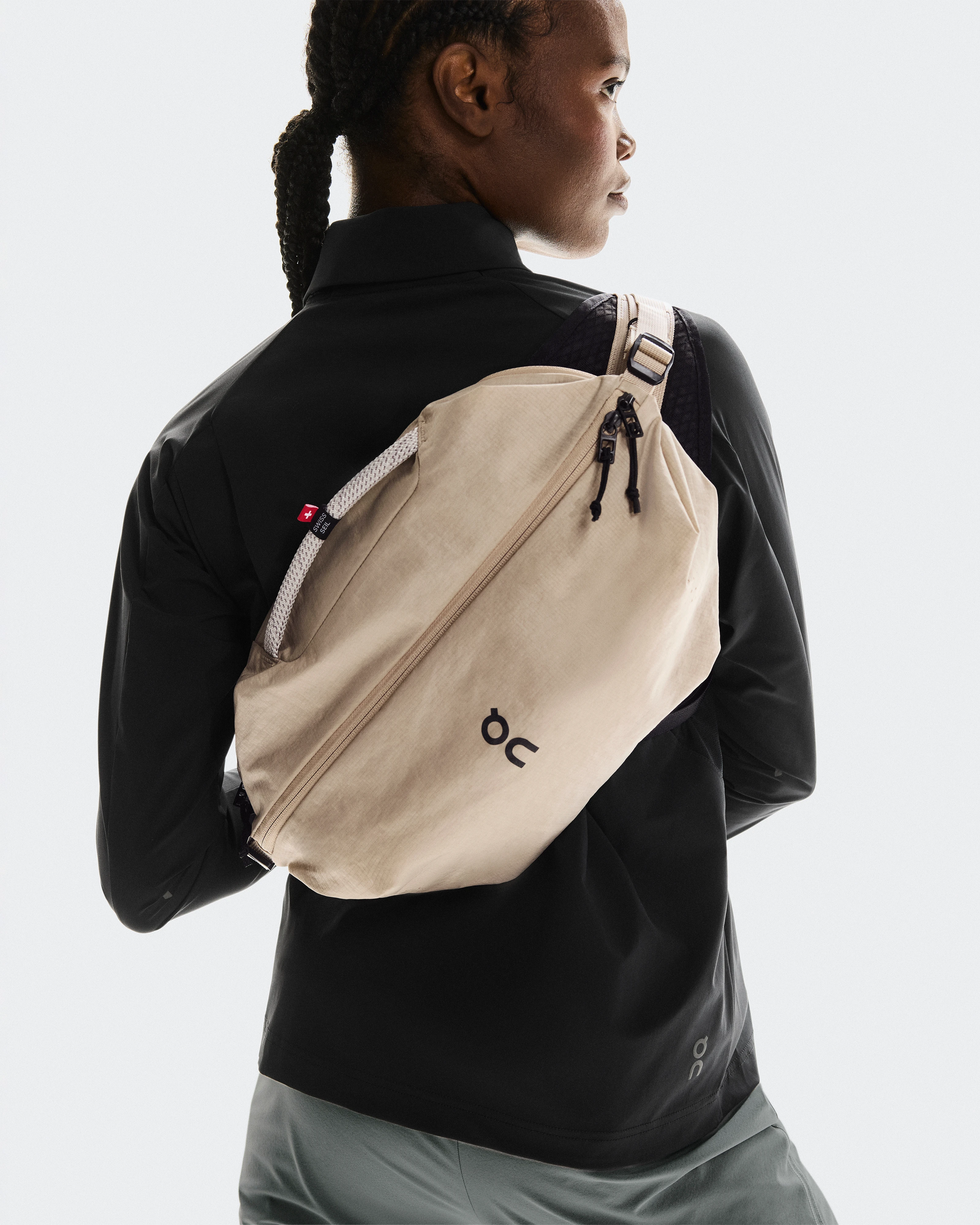 On Sling Pack 9L Sand & Black Unisex Bags