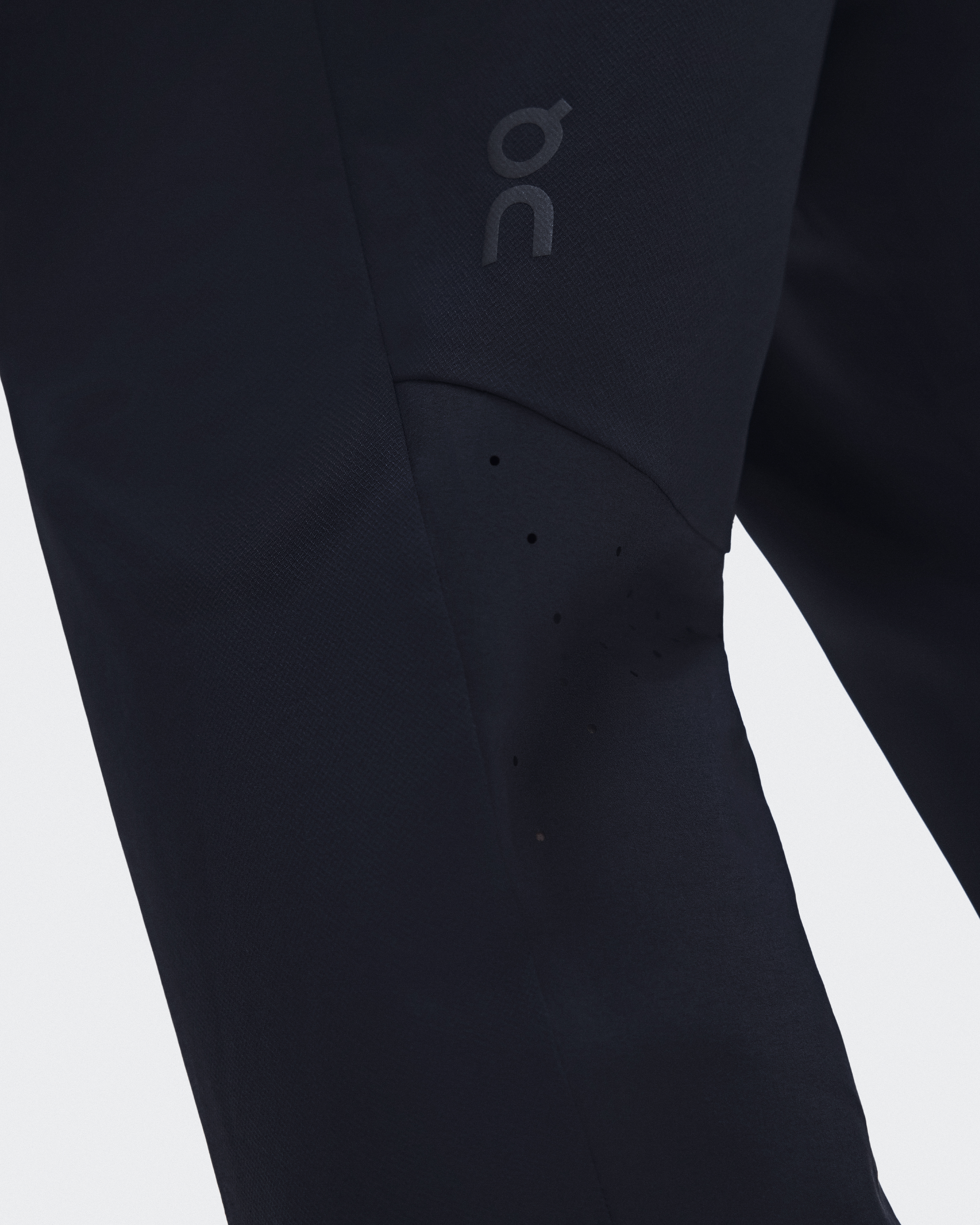 Men's Core Track Pants | Navy | On Japan